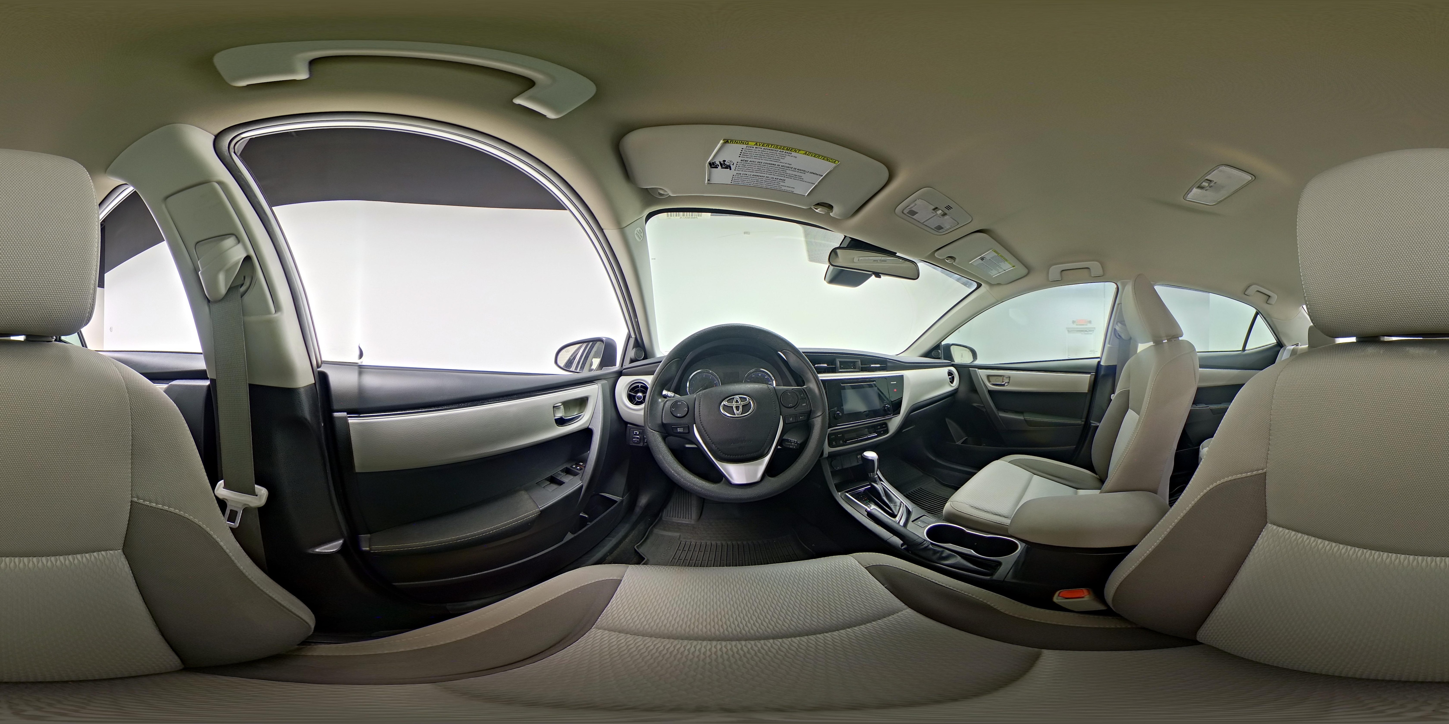 2017 Toyota Corolla LE - Photo 26