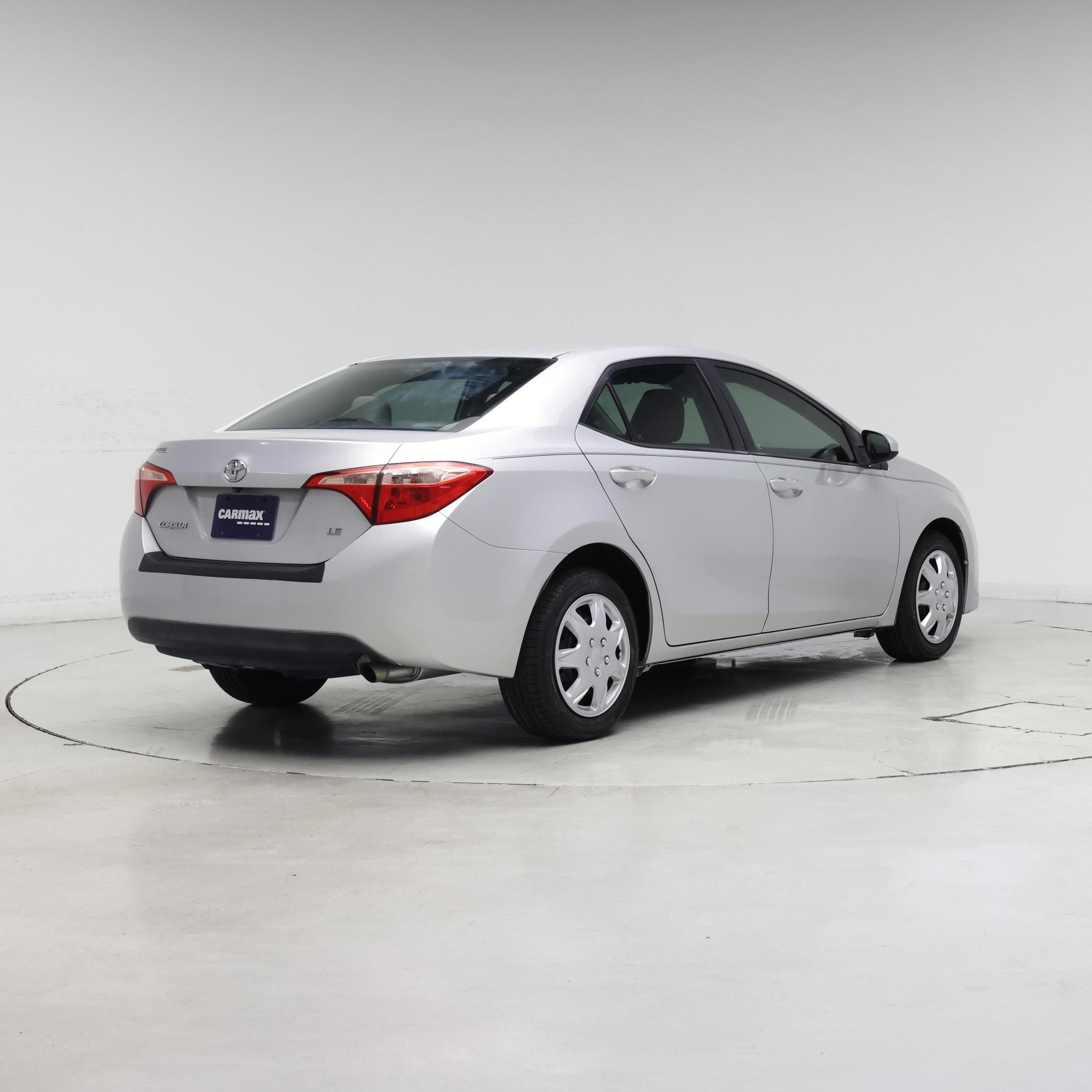 Thumbnail: 2017 Toyota Corolla - 8