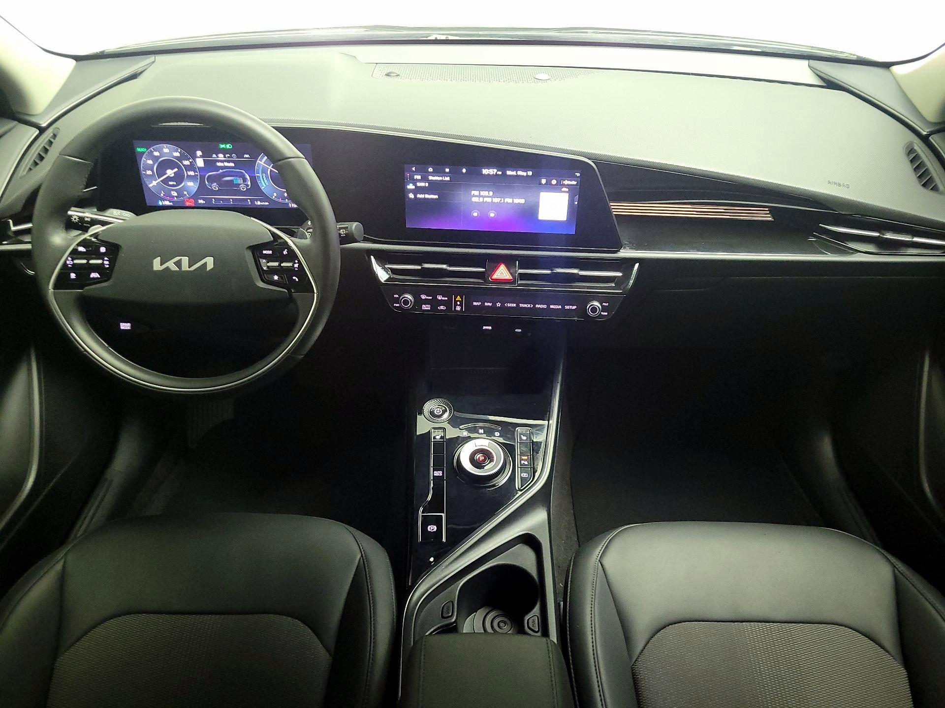Thumbnail: 2024 Kia Niro - 9