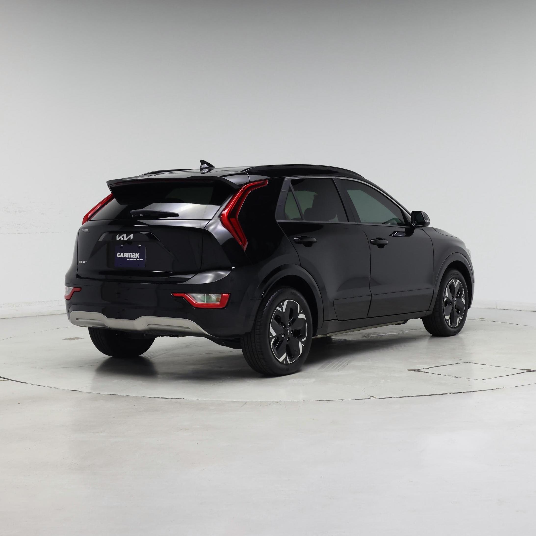 Thumbnail: 2024 Kia Niro - 8