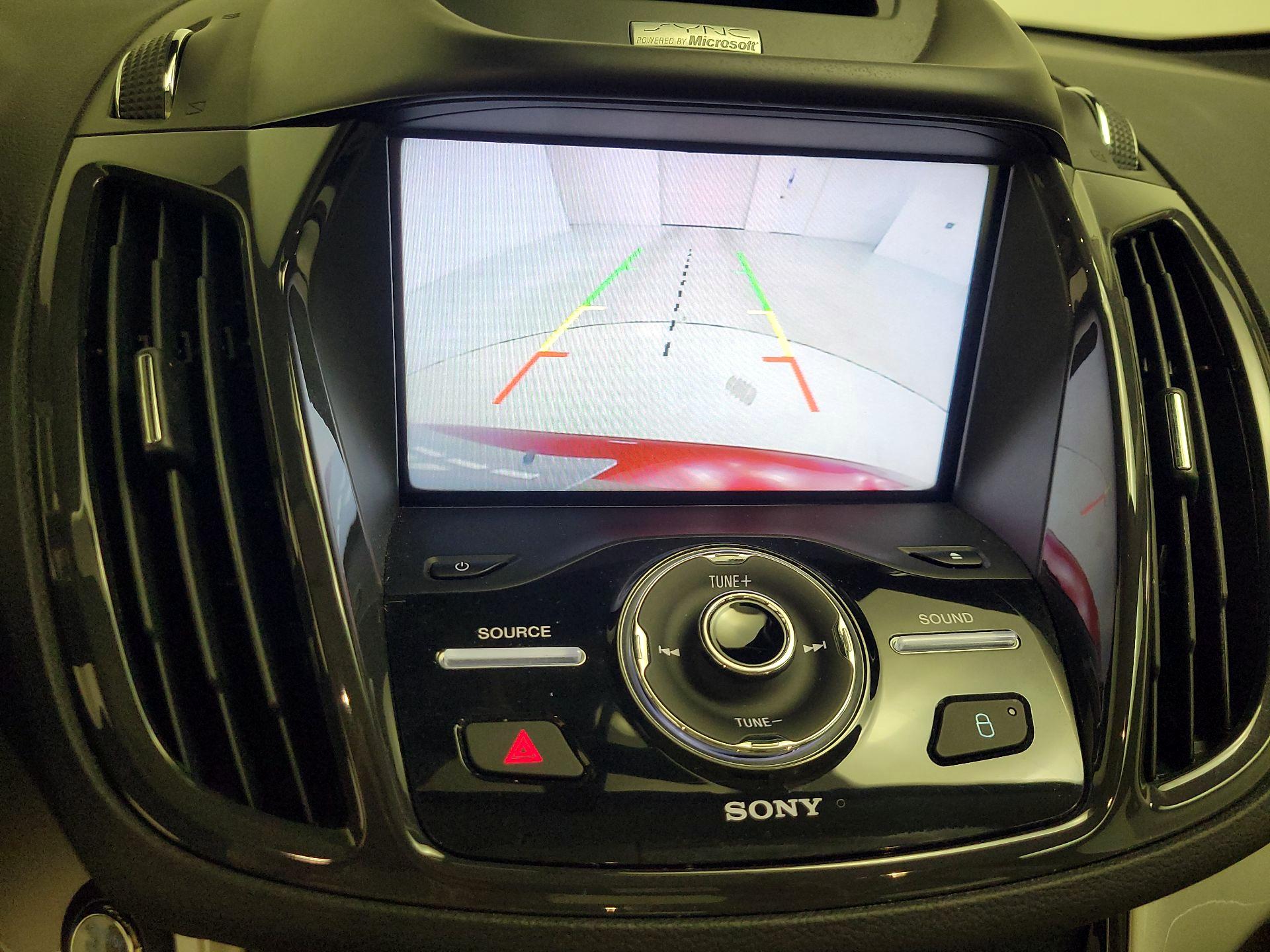 Thumbnail: 2015 Ford C-Max - 15