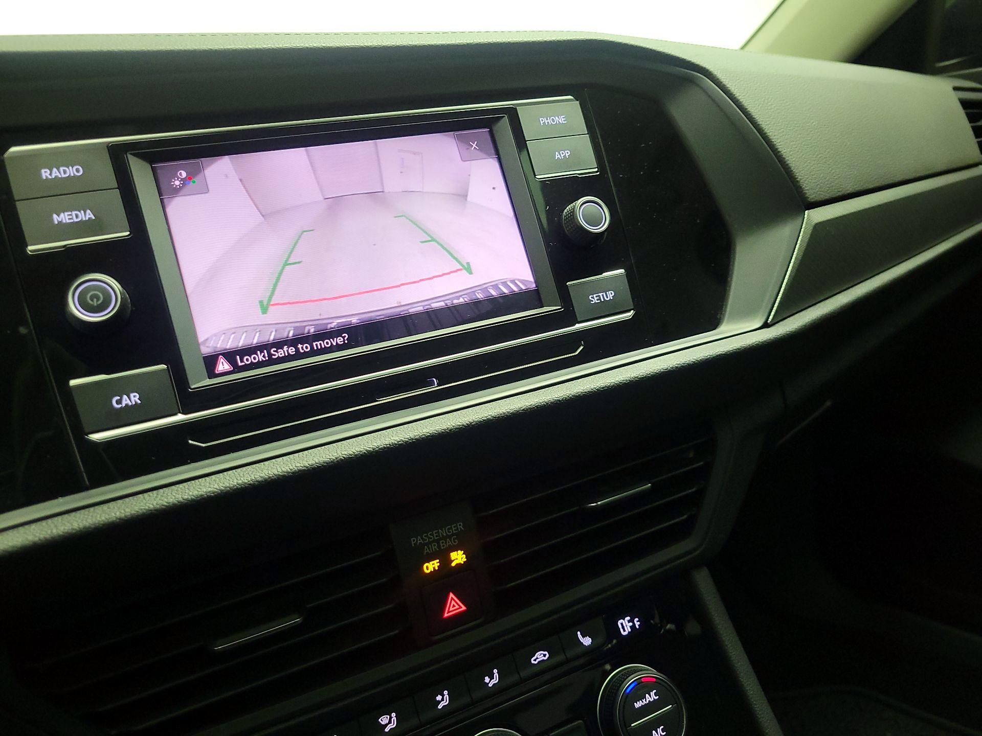 Thumbnail: 2019 Volkswagen Jetta - 14