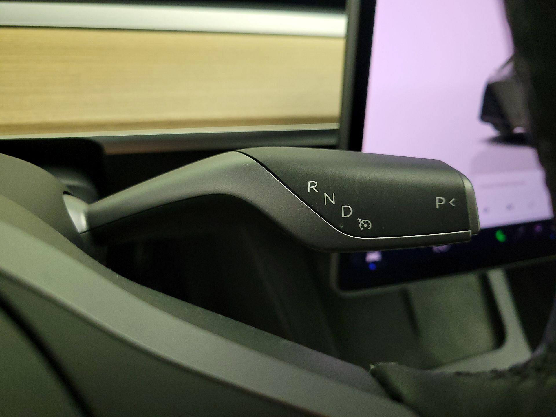 Thumbnail: 2025 Tesla Model Y - 17