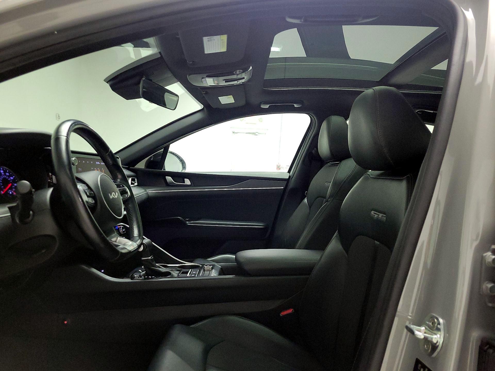 Thumbnail: 2022 Kia K5 - 20