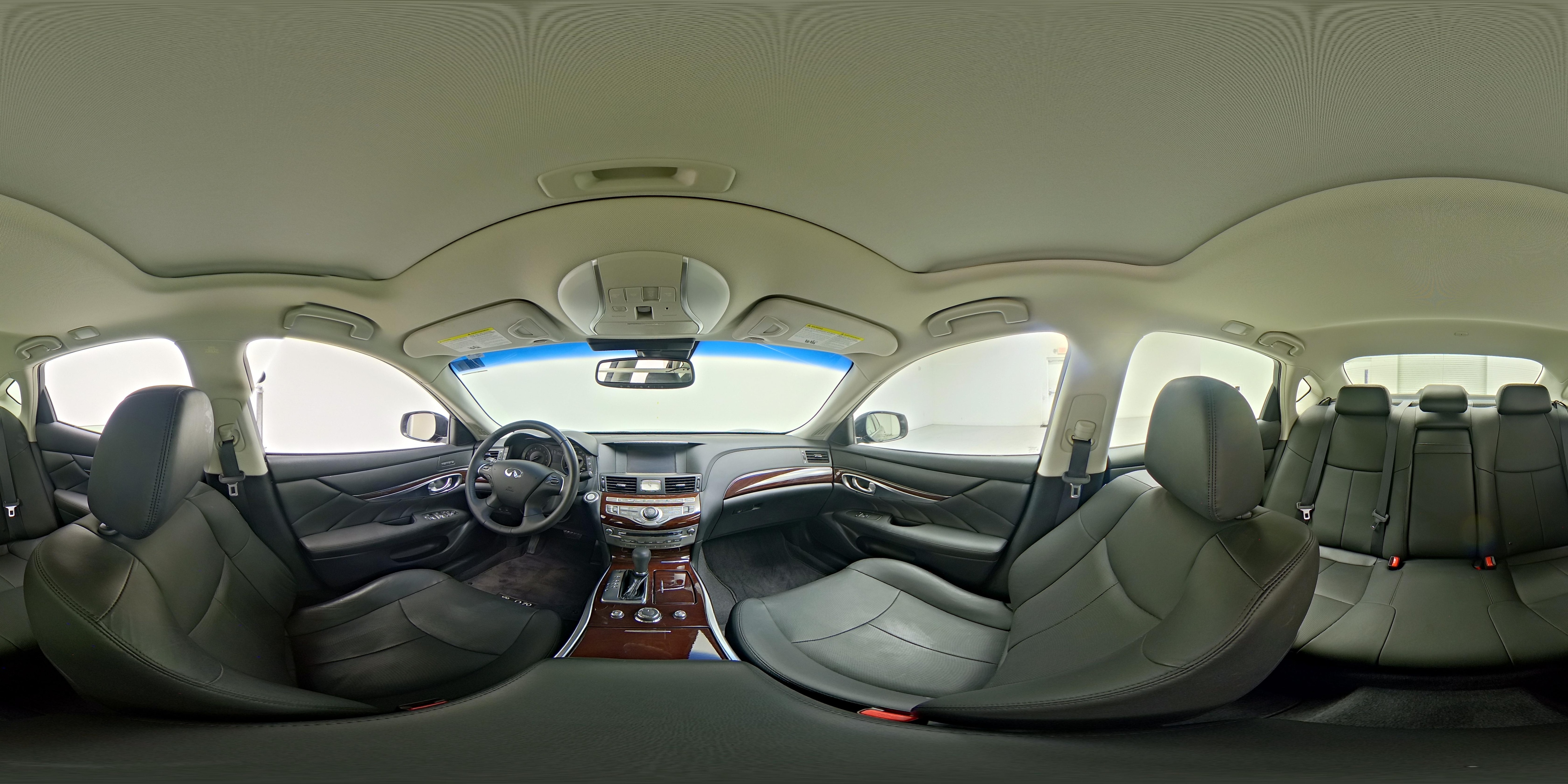2017 INFINITI Q70 3.7 - Photo 28