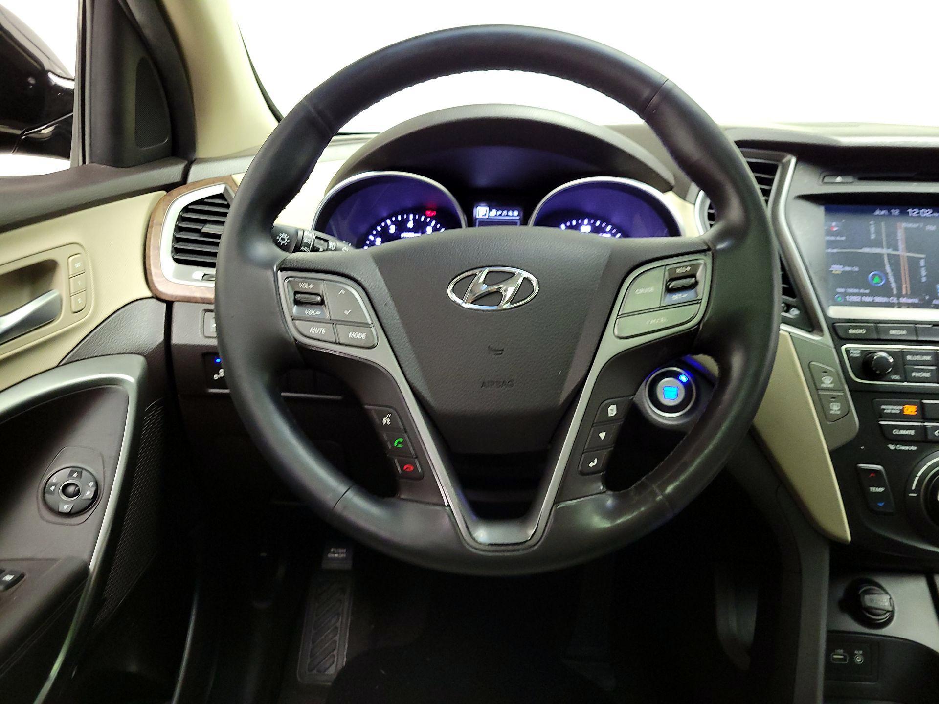 Thumbnail: 2018 Hyundai Santa Fe - 10