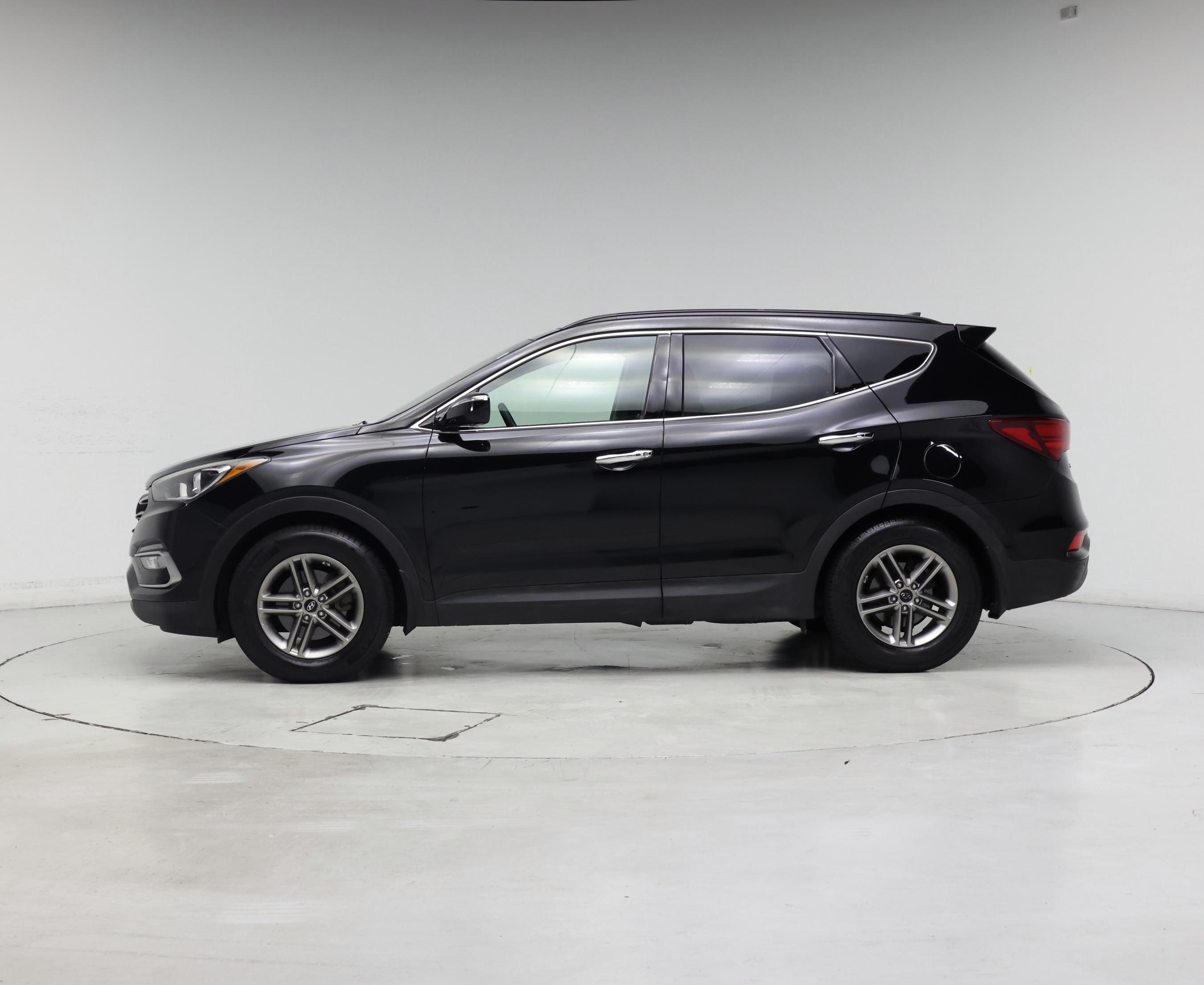 Thumbnail: 2018 Hyundai Santa Fe - 3