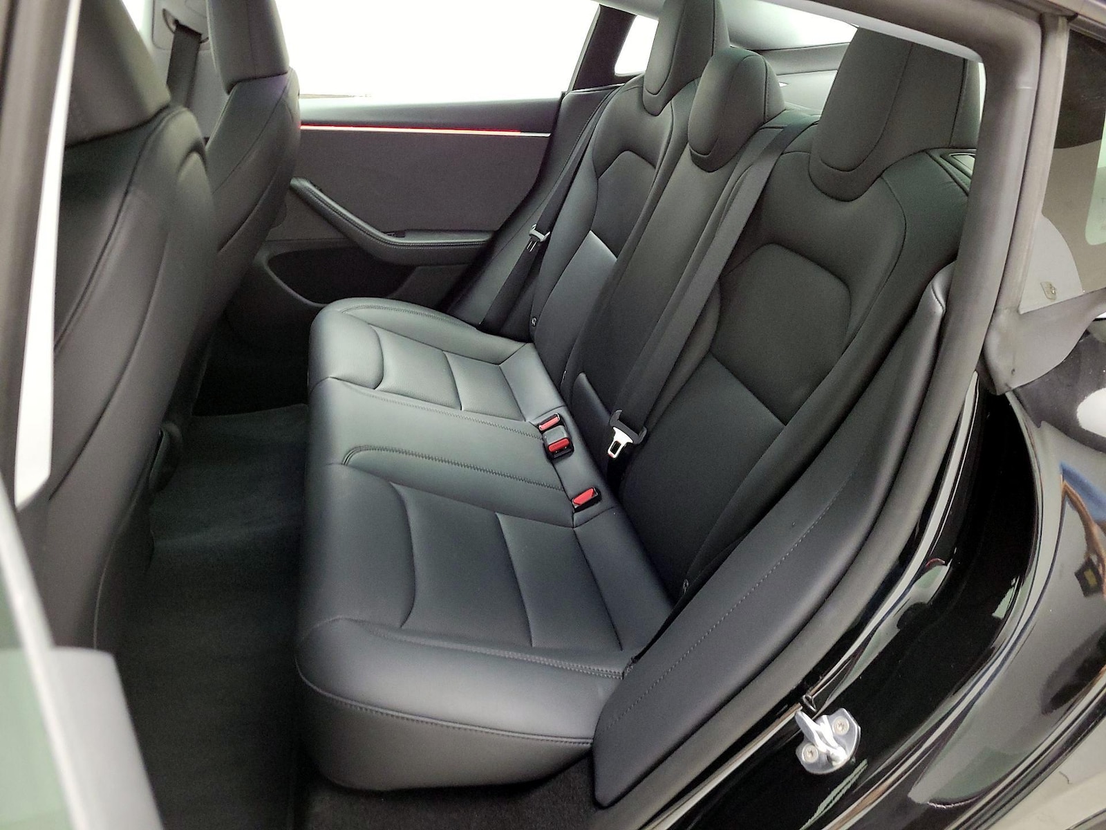 2025 Tesla Model 3 Long Range - Photo 21
