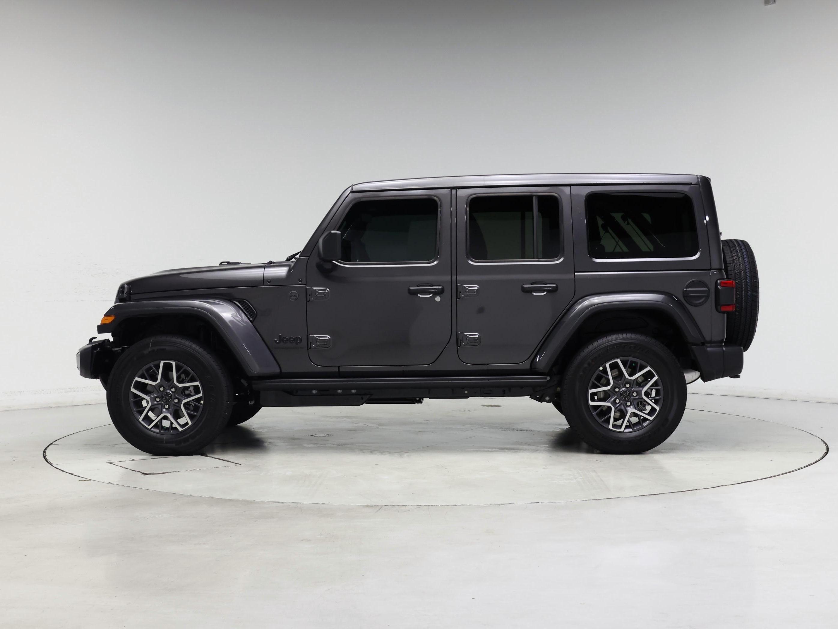 Thumbnail: 2026 Jeep Wrangler - 3