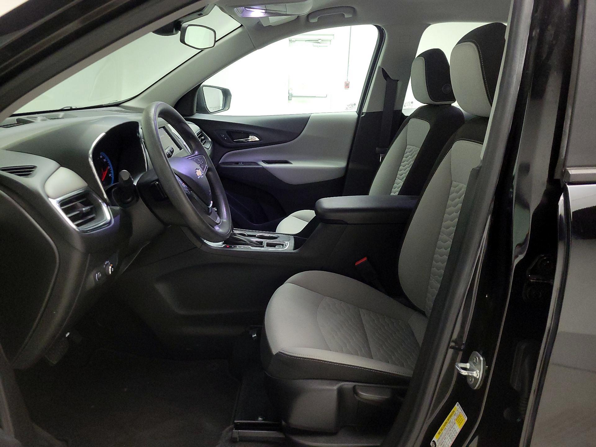 Thumbnail: 2020 Chevrolet Equinox - 11