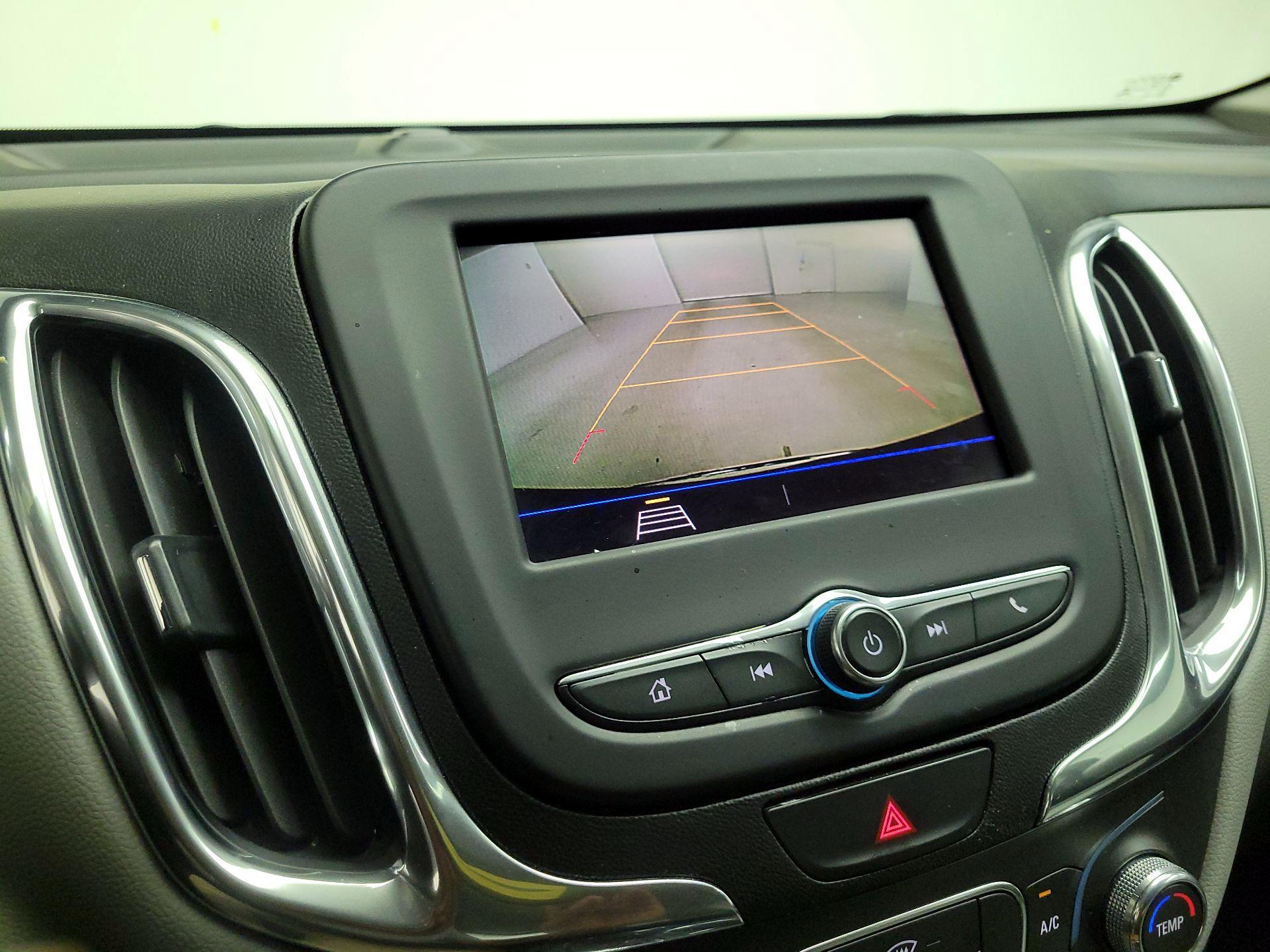 Thumbnail: 2020 Chevrolet Equinox - 14