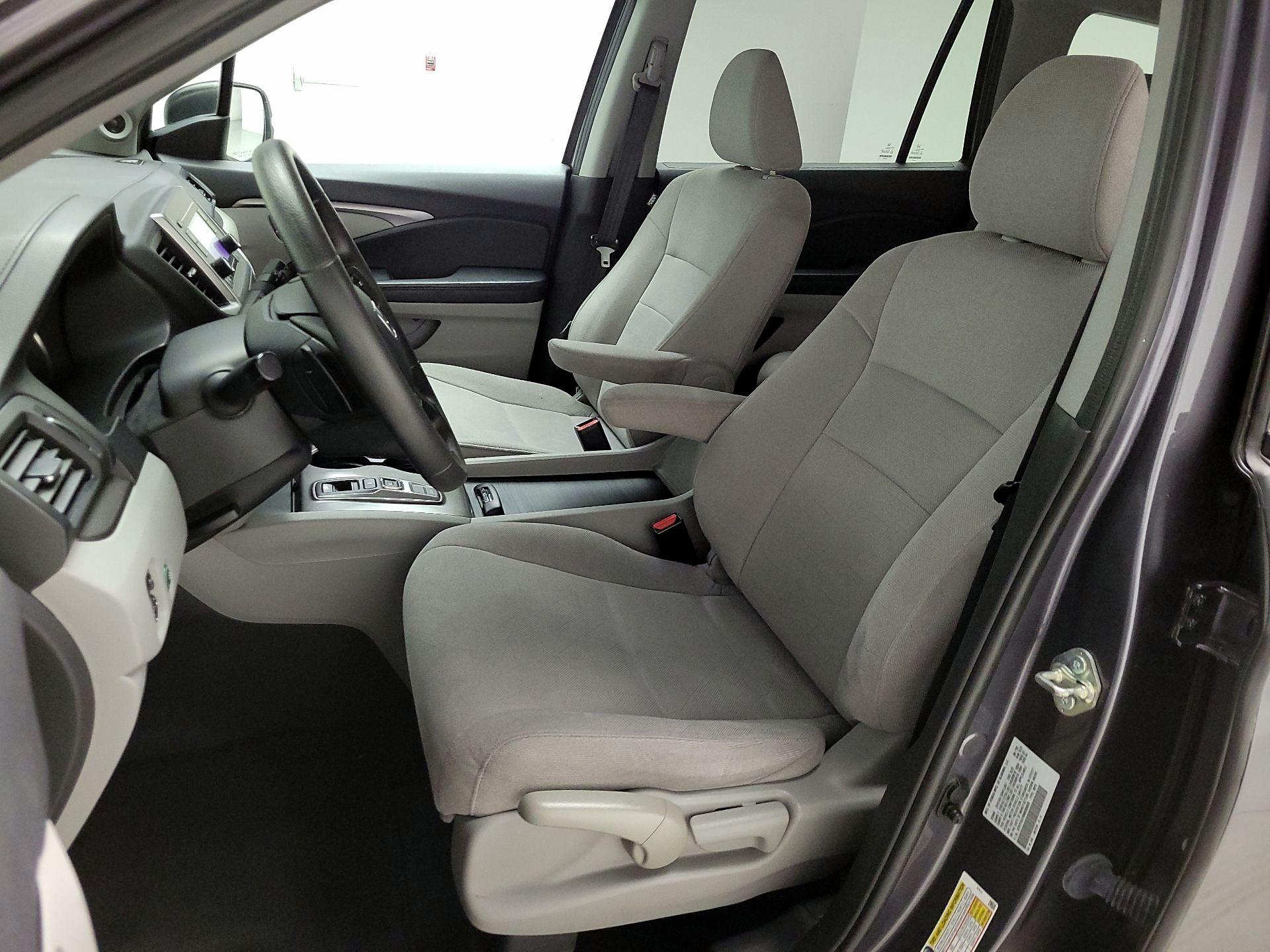 Thumbnail: 2021 Honda Pilot - 11