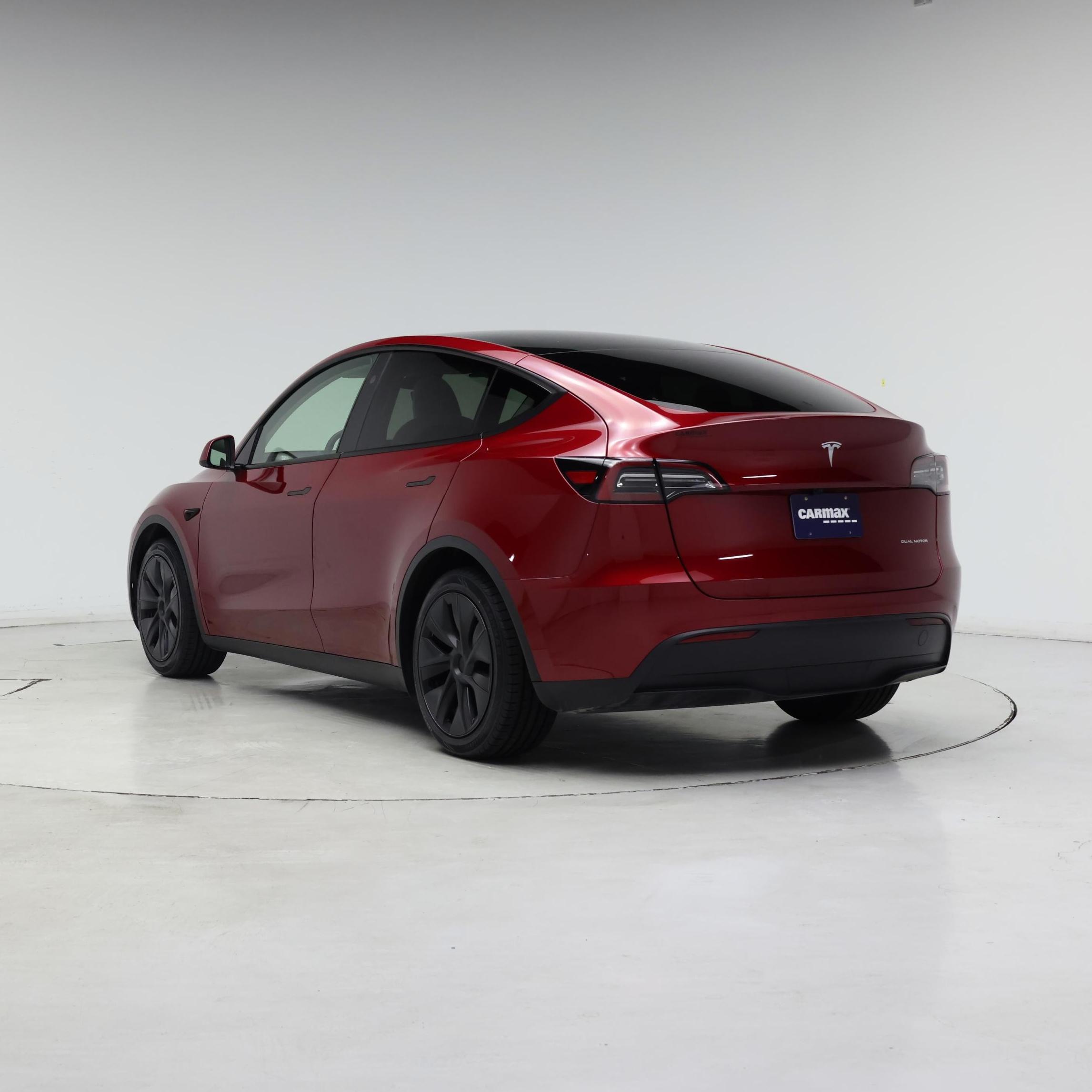 Thumbnail: 2025 Tesla Model Y - 2
