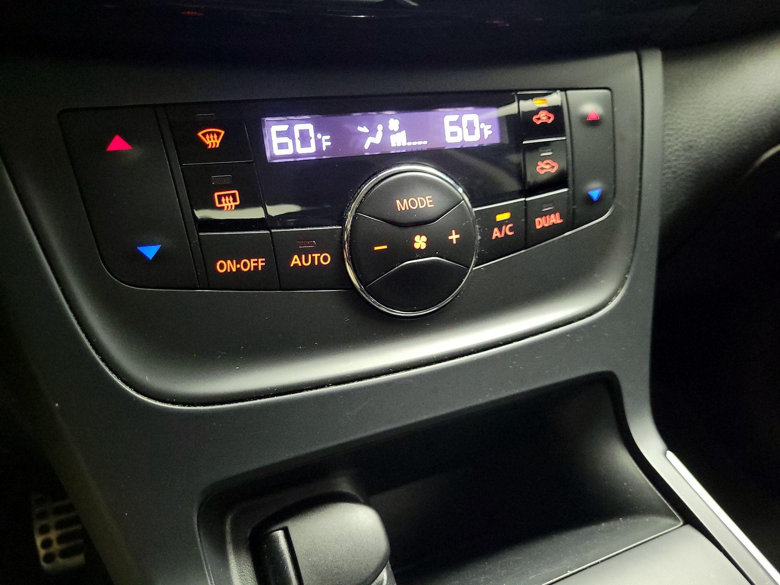2019 Nissan Sentra SV - Photo 17