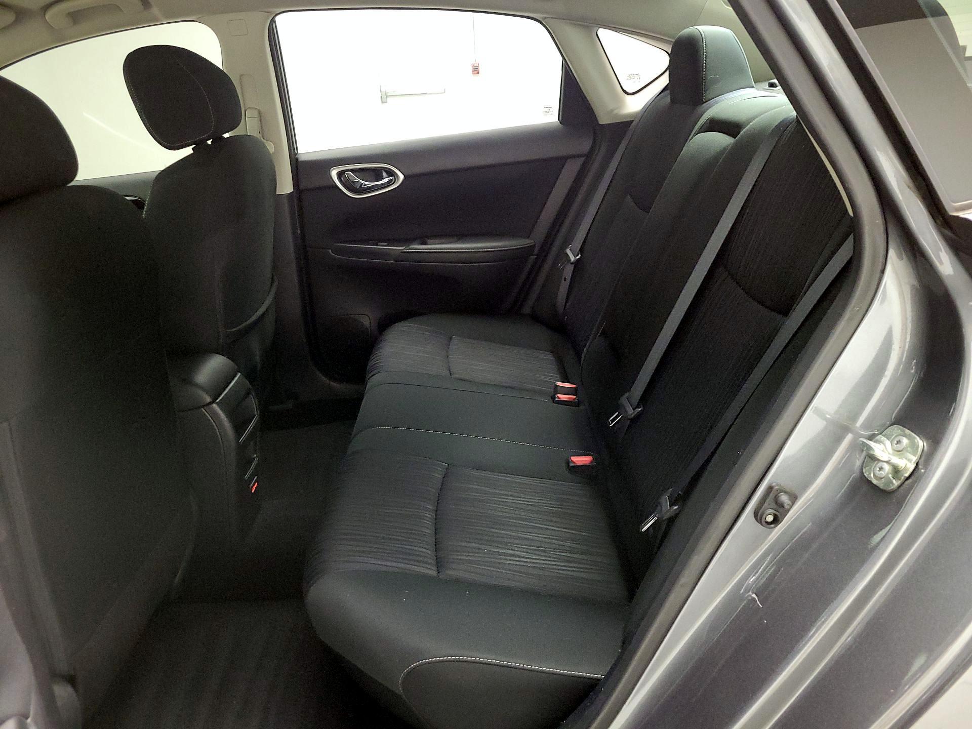 Thumbnail: 2019 Nissan Sentra - 19