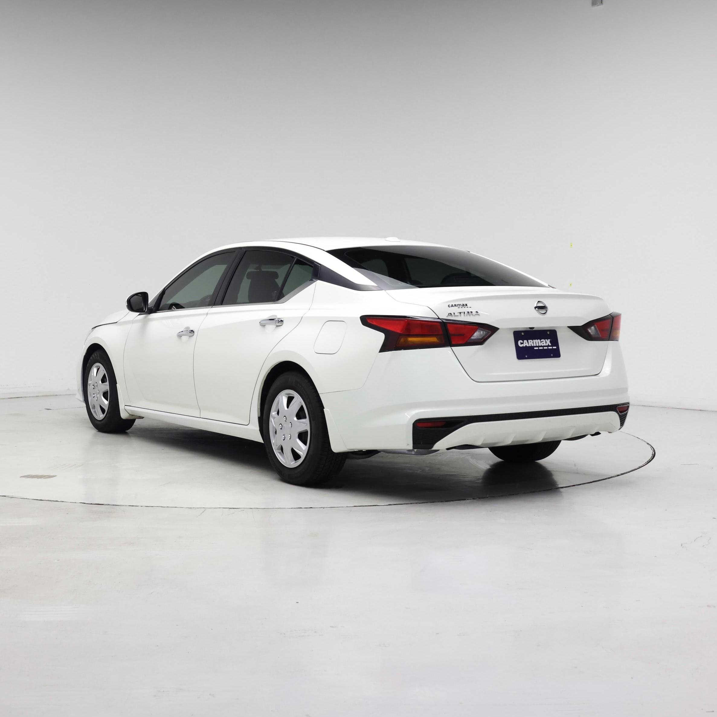 Thumbnail: 2019 Nissan Altima - 2