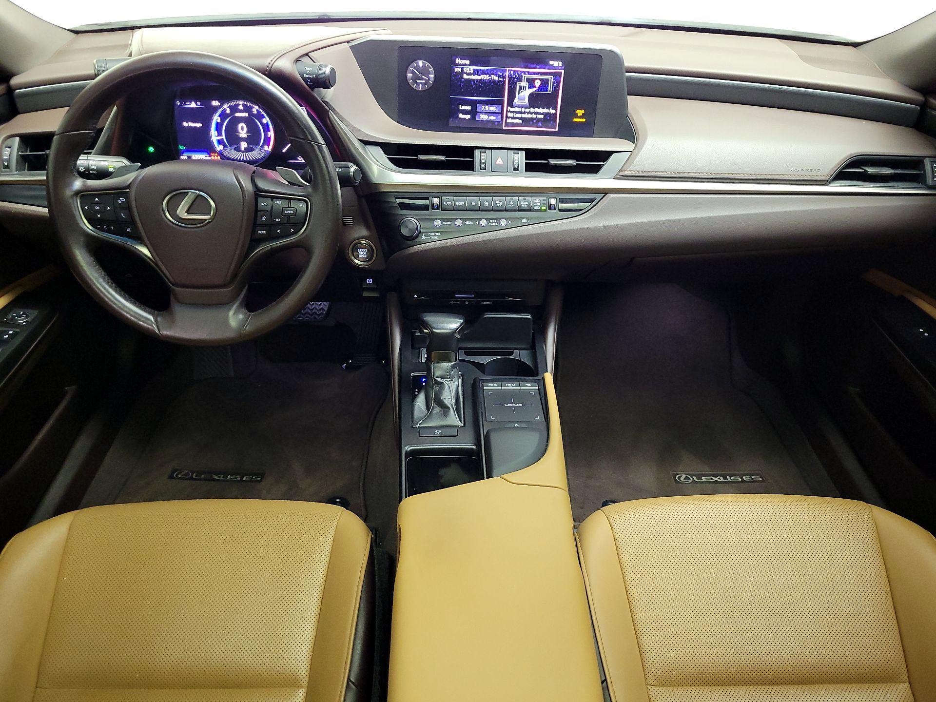 Thumbnail: 2020 Lexus ES - 9