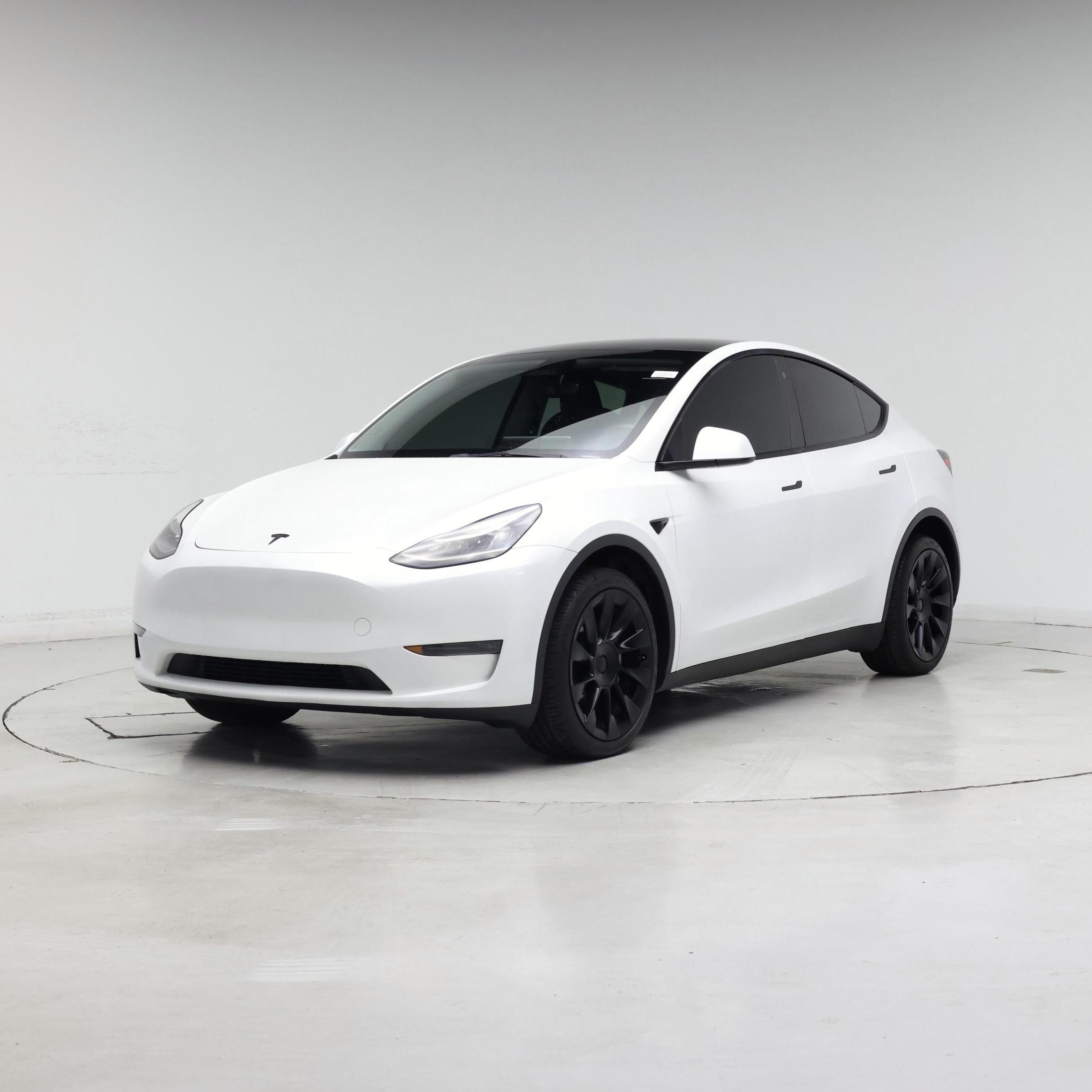 Thumbnail: 2023 Tesla Model Y - 4