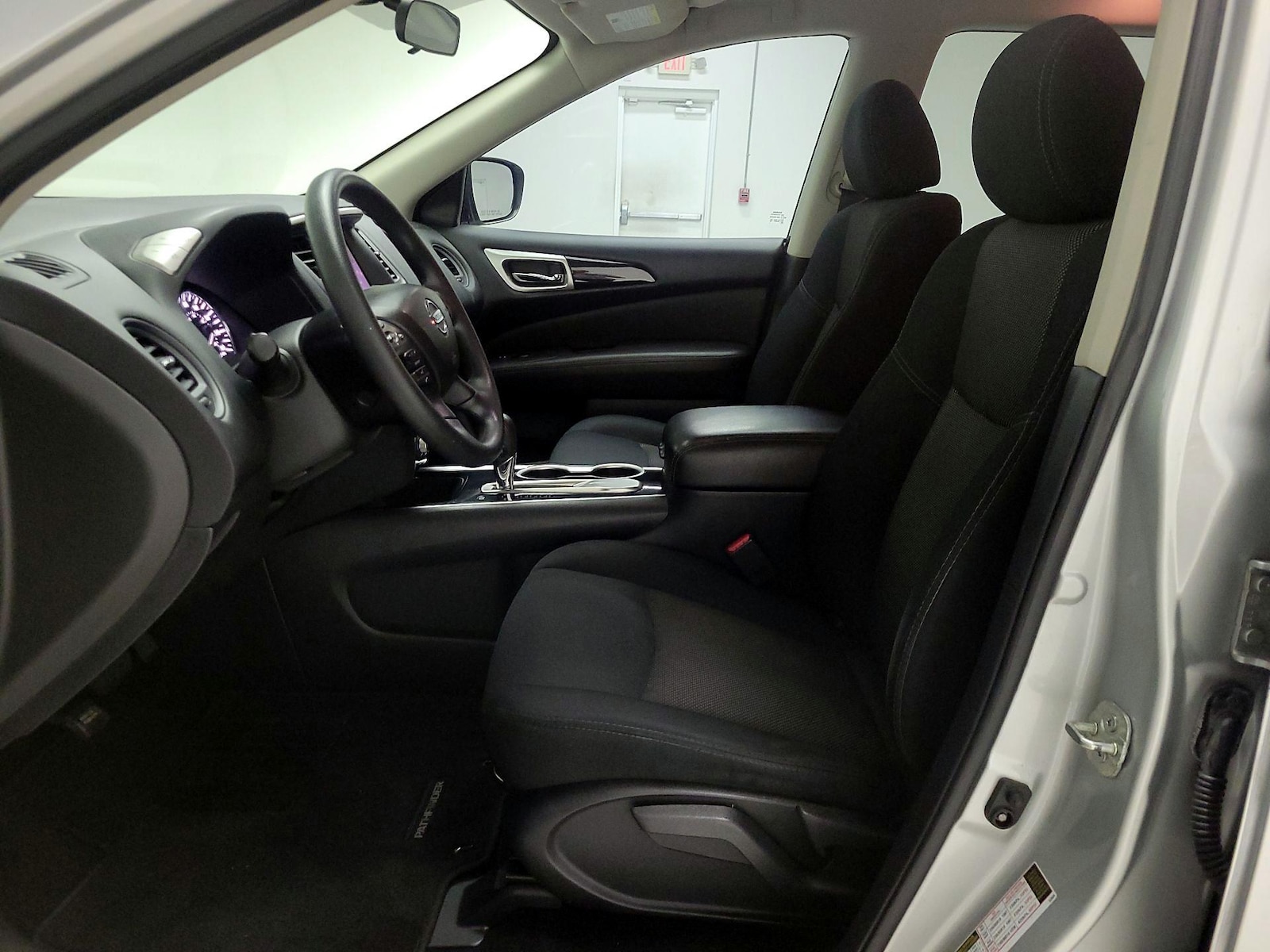 2019 Nissan Pathfinder S - Photo 12