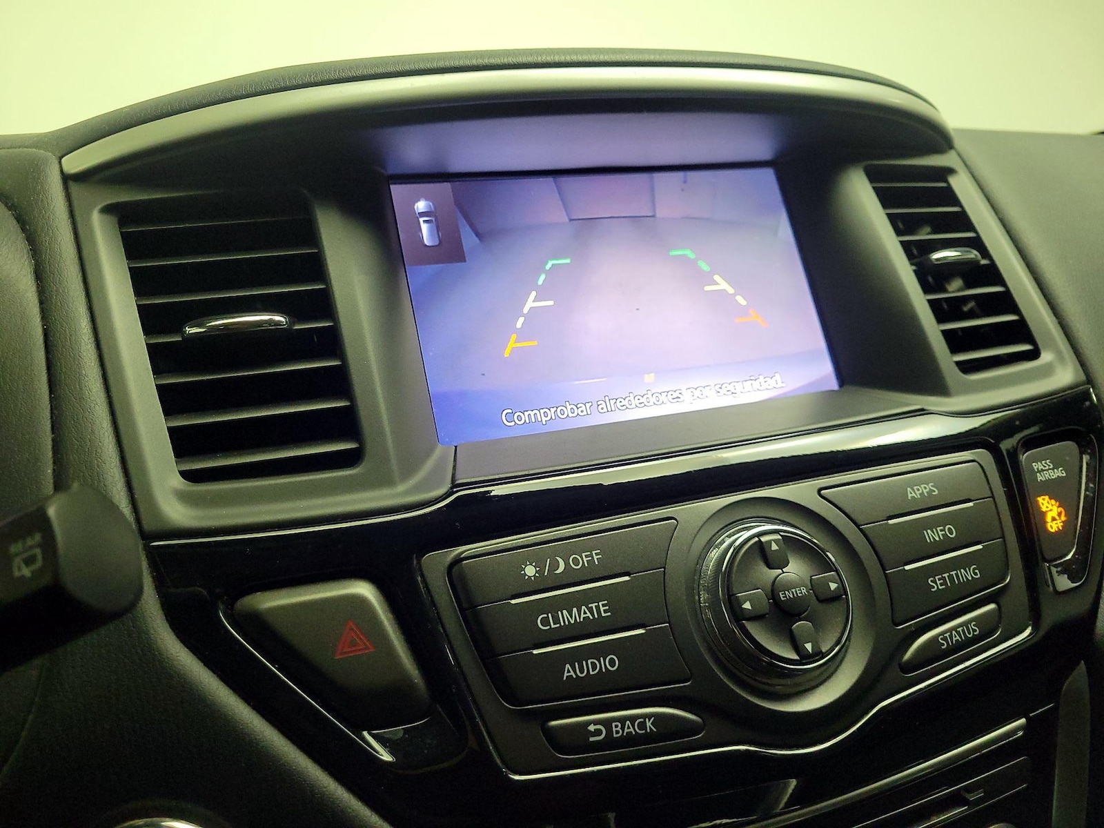 2019 Nissan Pathfinder S - Photo 15