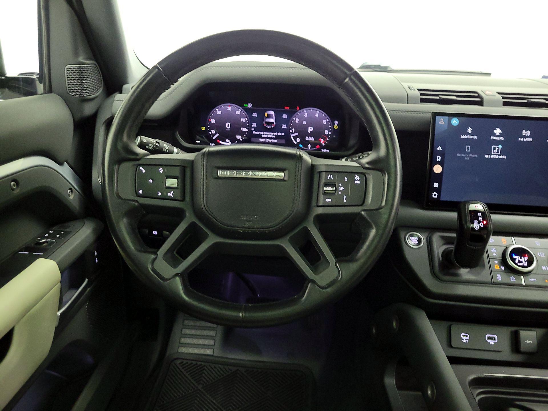 Thumbnail: 2023 Land Rover Defender - 10