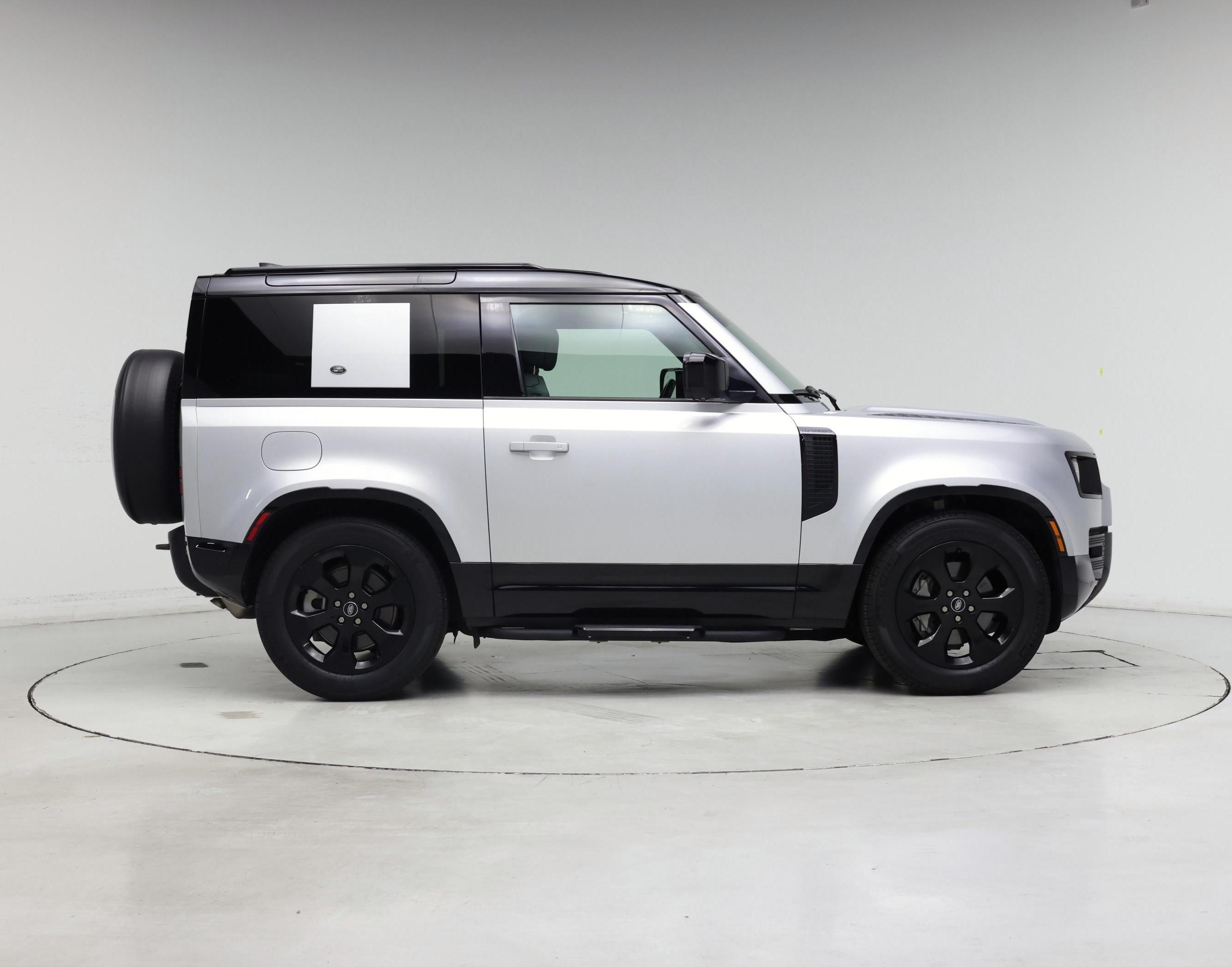 Thumbnail: 2023 Land Rover Defender - 7