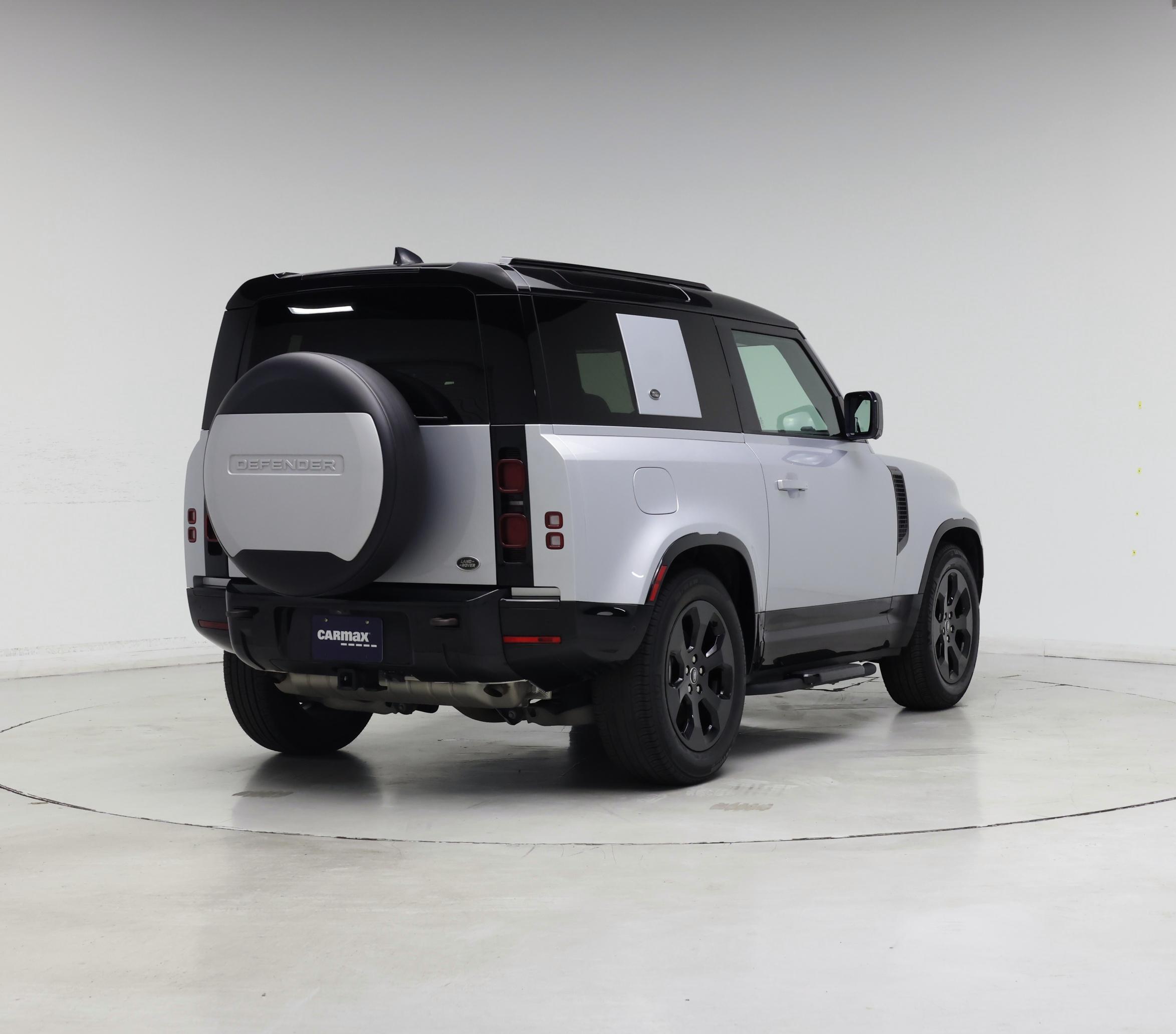 Thumbnail: 2023 Land Rover Defender - 8