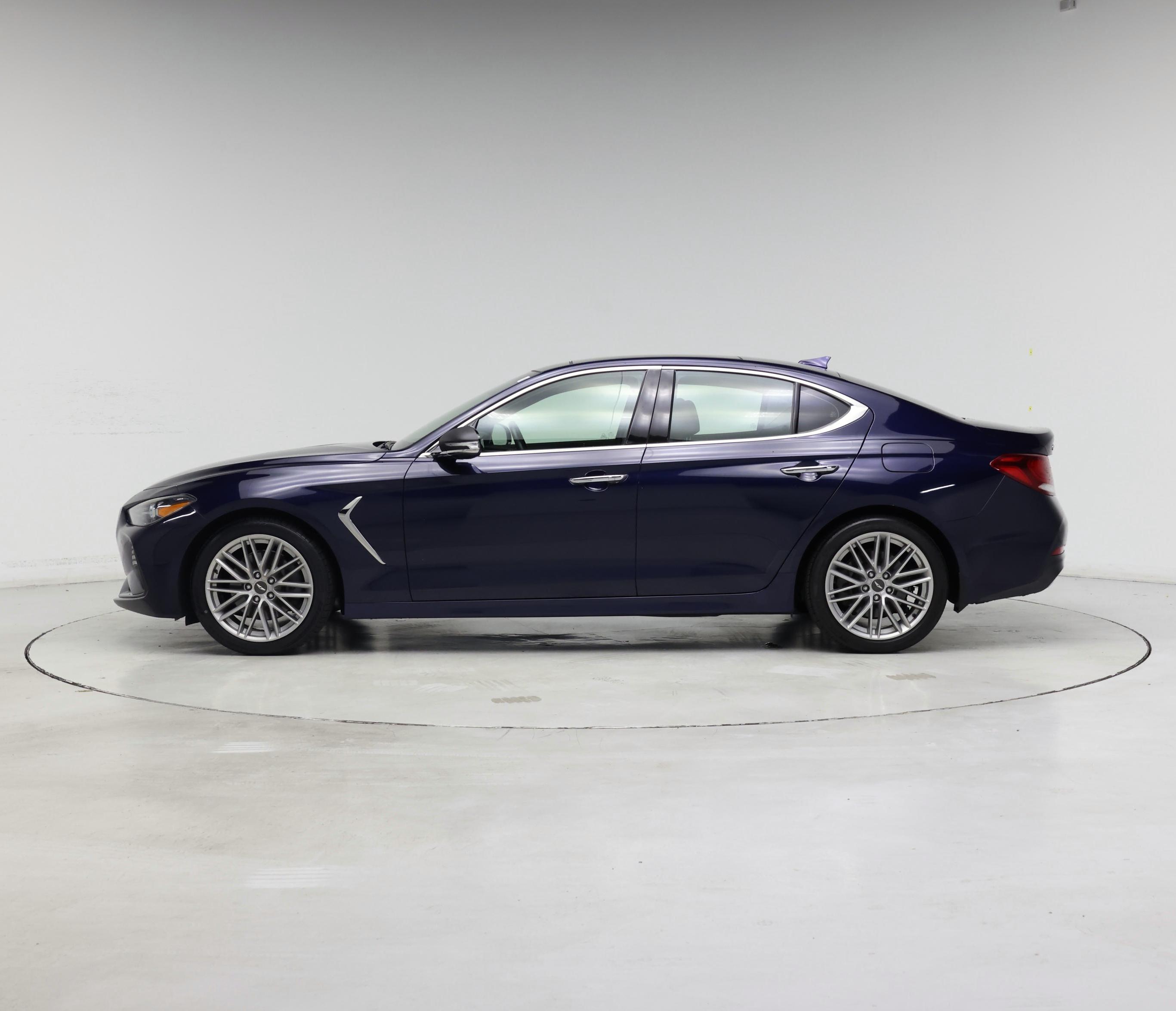 Thumbnail: 2021 Genesis G70 - 3