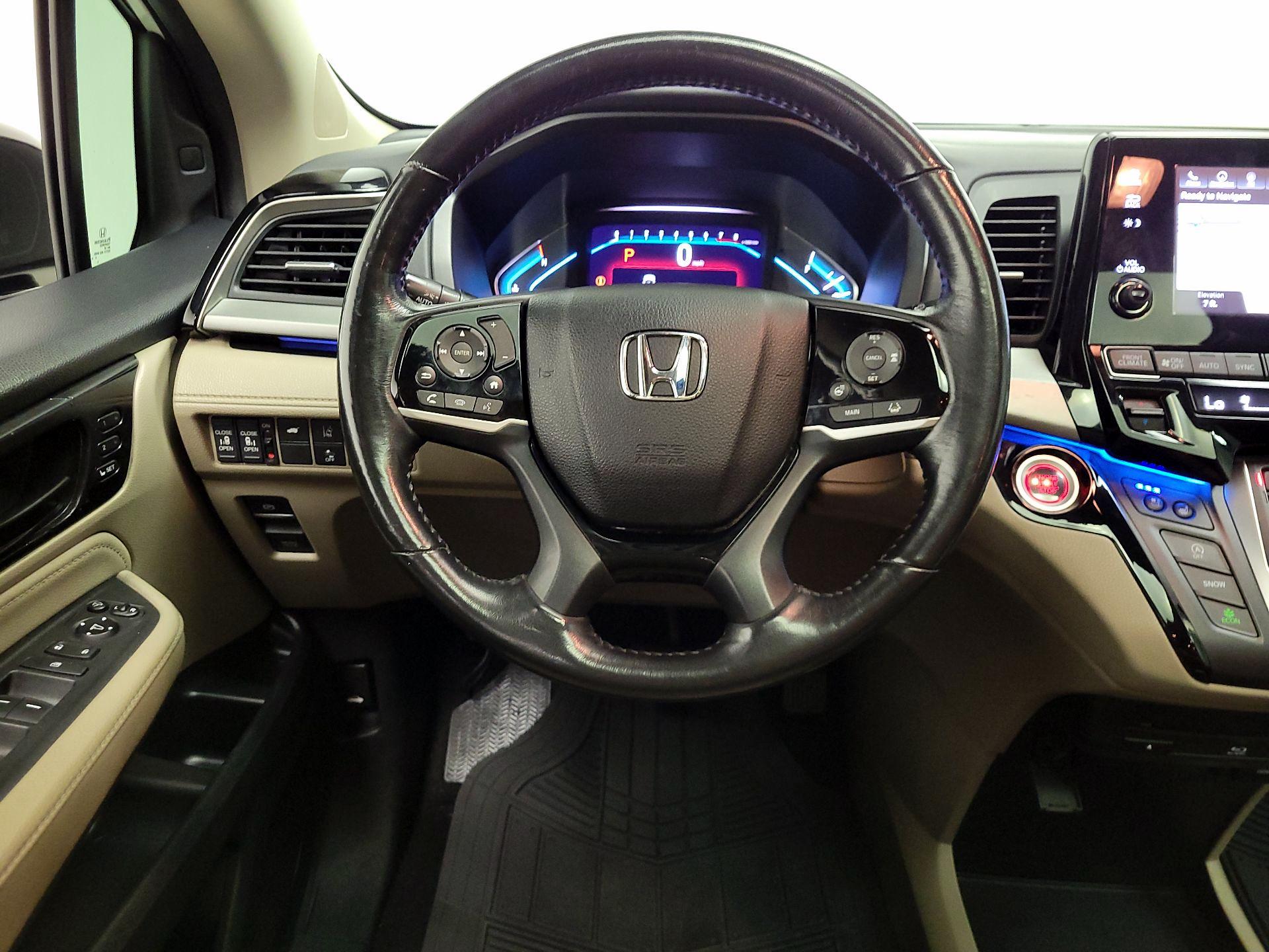 Thumbnail: 2018 Honda Odyssey - 10