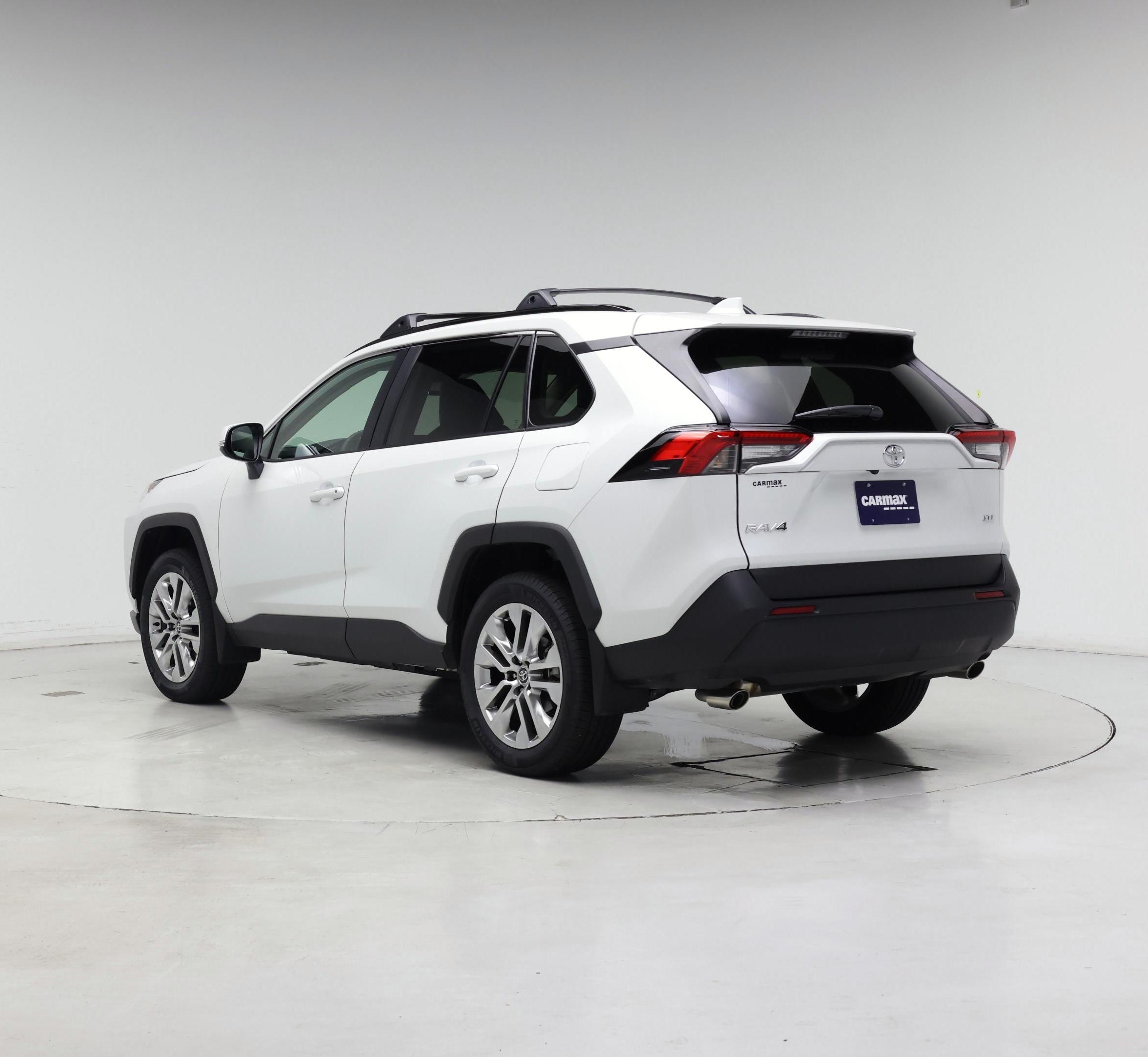 Thumbnail: 2025 Toyota RAV4 - 2