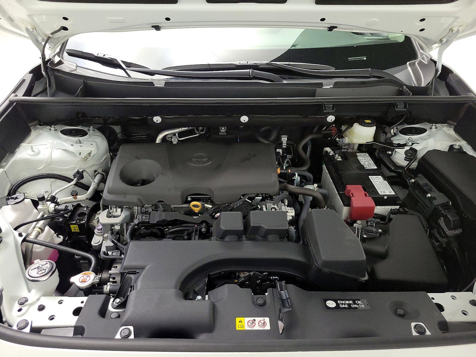 2025 Toyota RAV4 XLE Premium - Photo 25