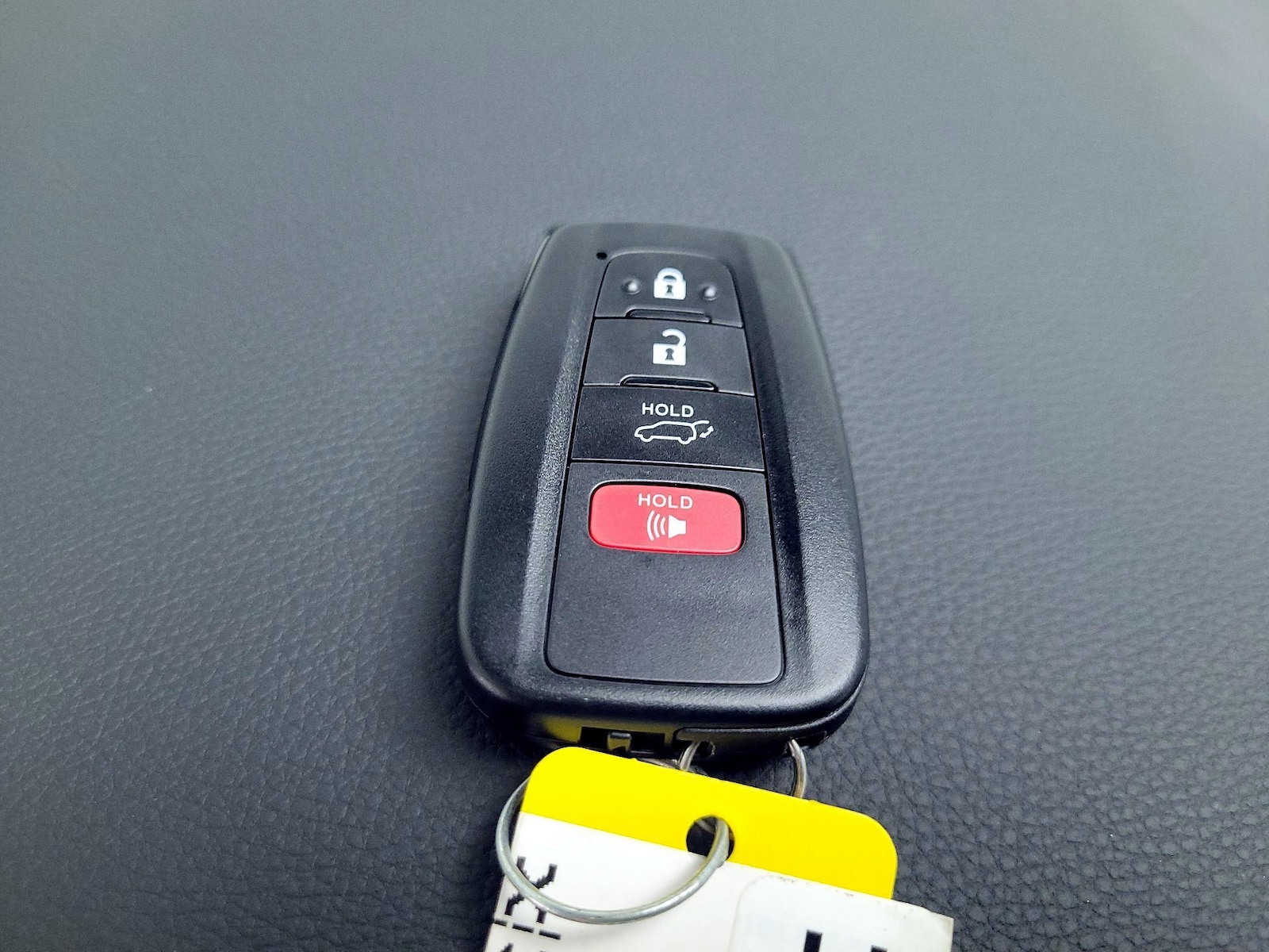 2025 Toyota RAV4 XLE Premium - Photo 26