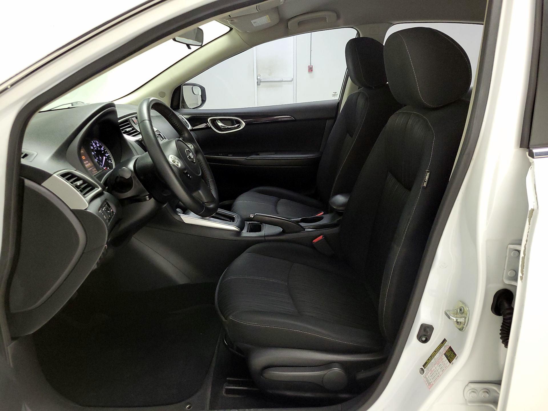 Thumbnail: 2018 Nissan Sentra - 11