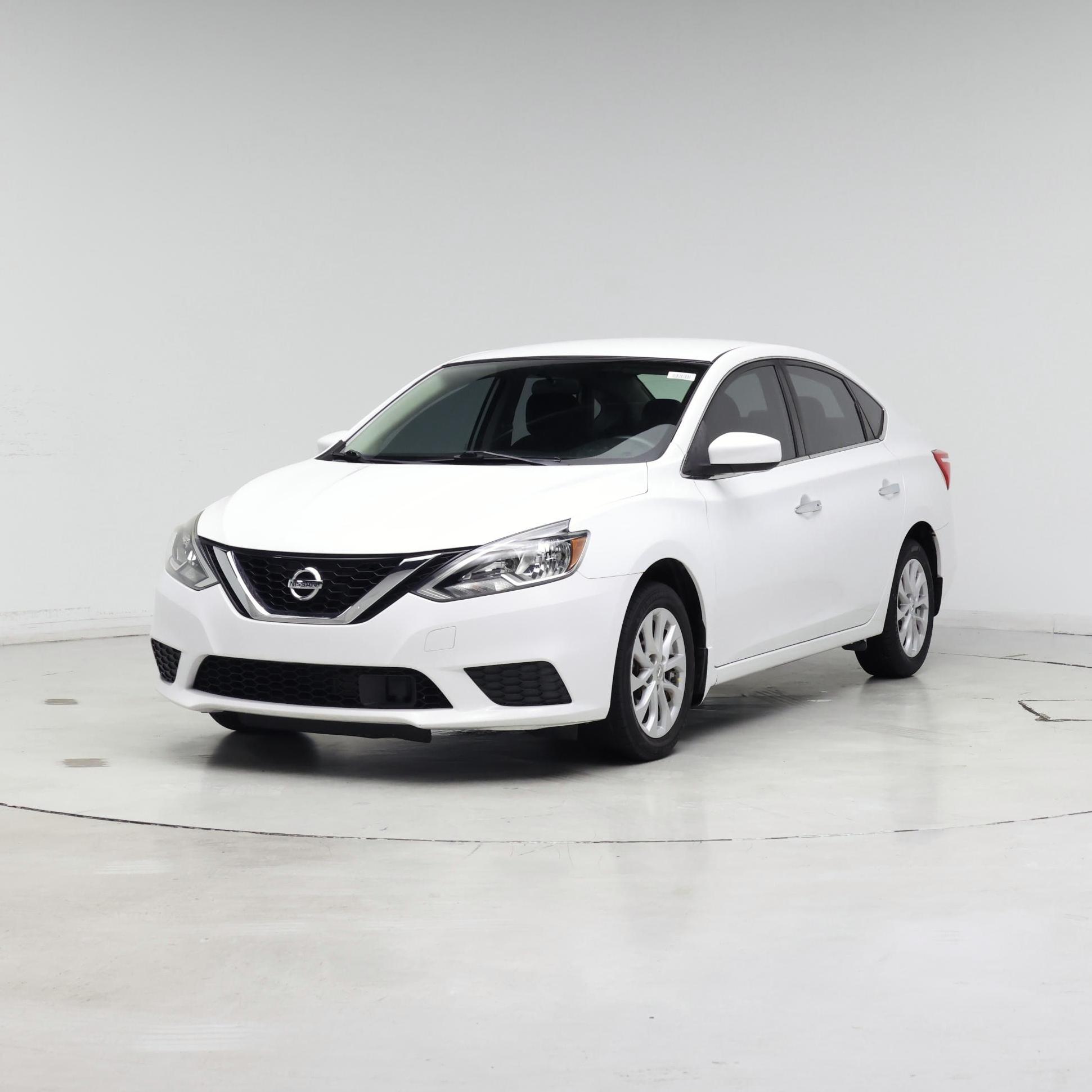 Thumbnail: 2018 Nissan Sentra - 4