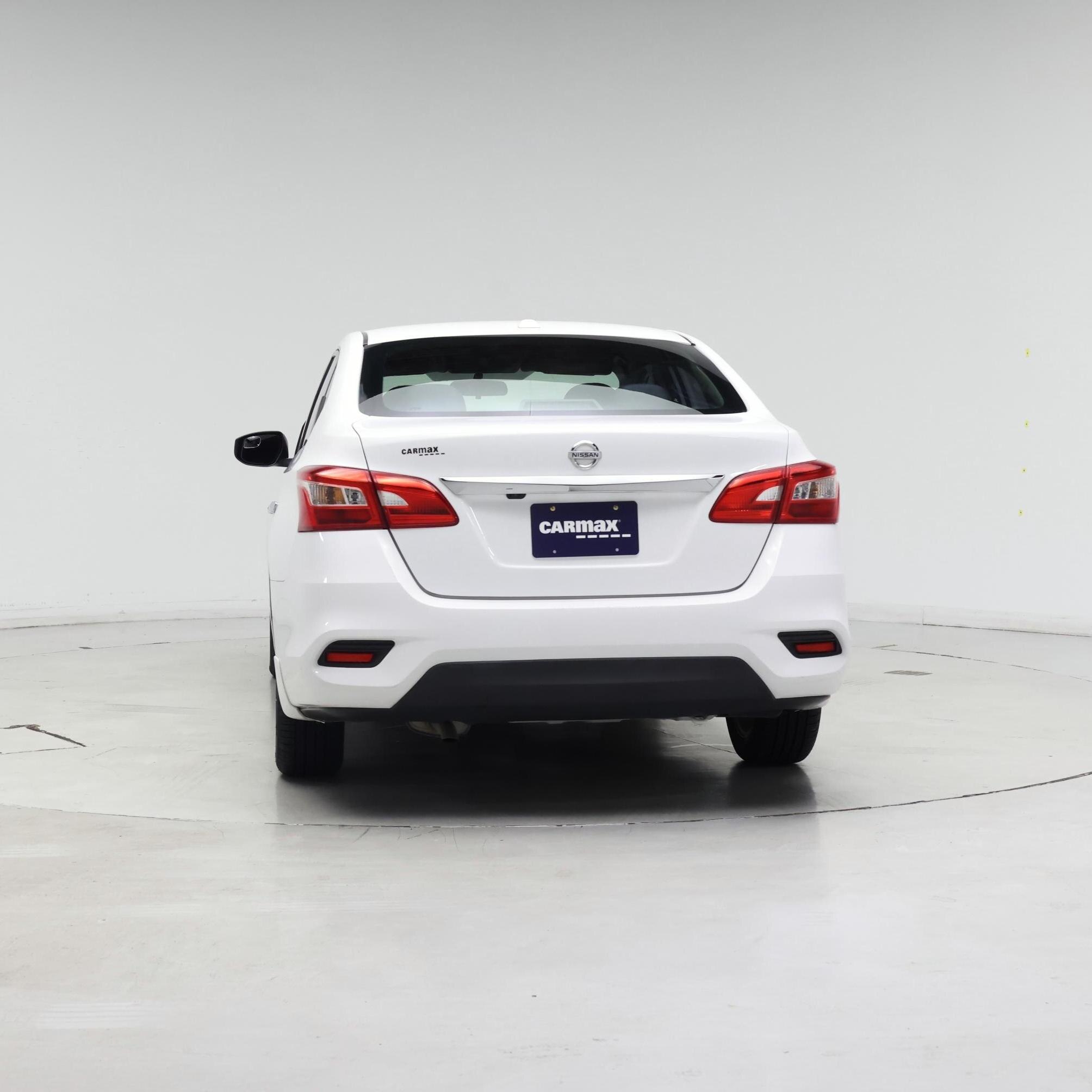 Thumbnail: 2018 Nissan Sentra - 6