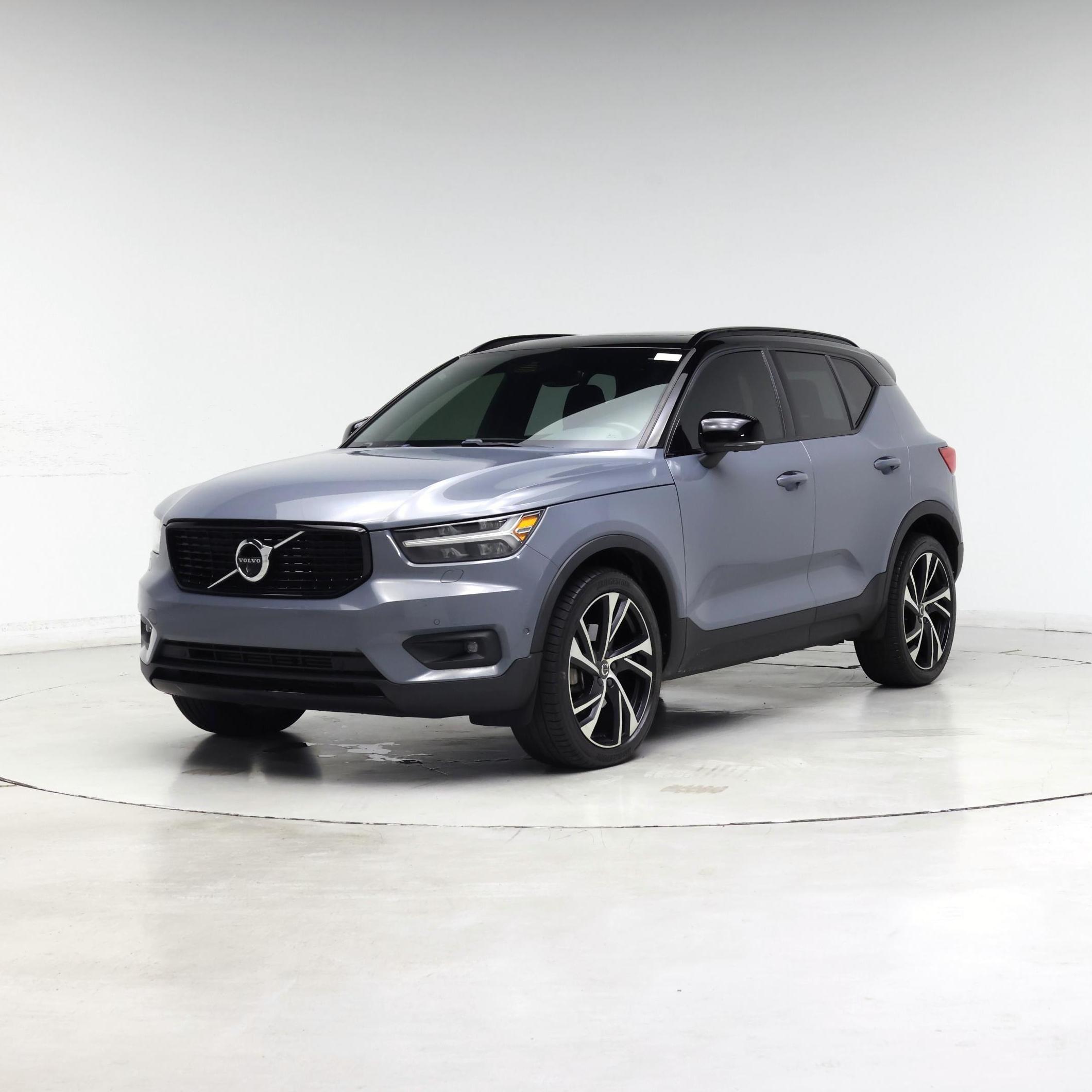 Thumbnail: 2021 Volvo XC40 - 4