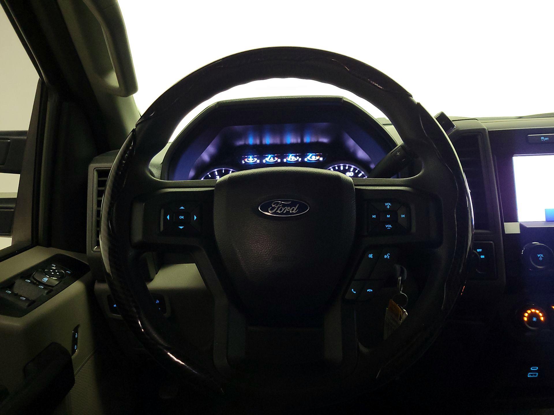 Thumbnail: 2021 Ford F-350 - 10