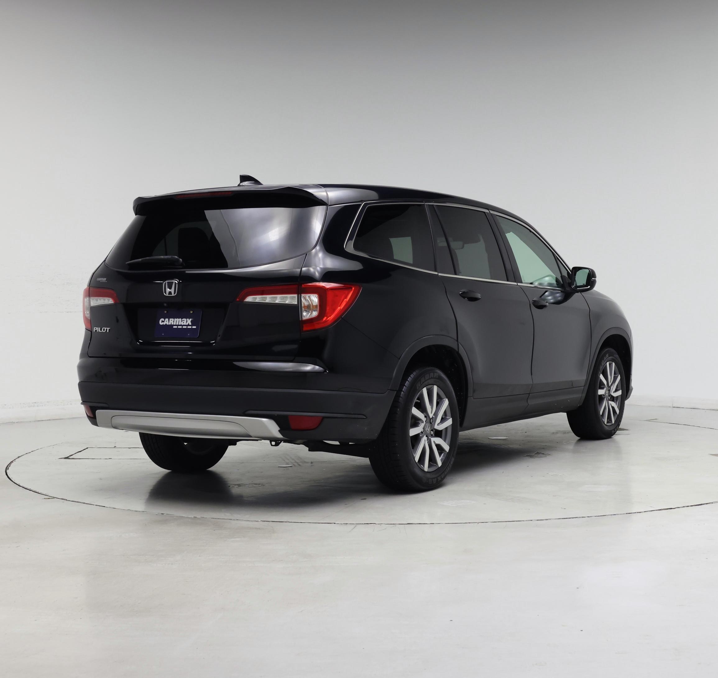 Thumbnail: 2019 Honda Pilot - 8