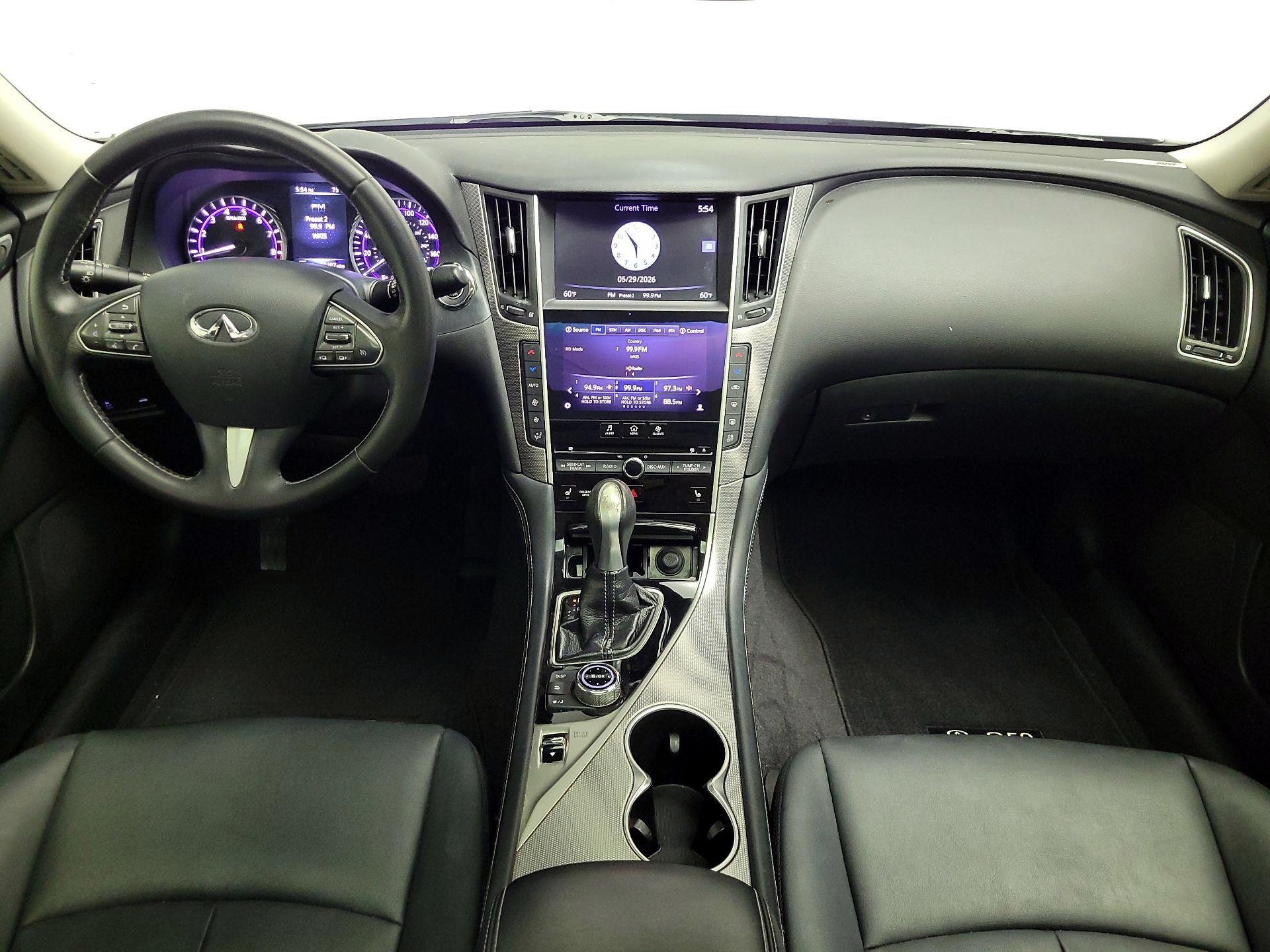 Thumbnail: 2015 INFINITI Q50 - 9
