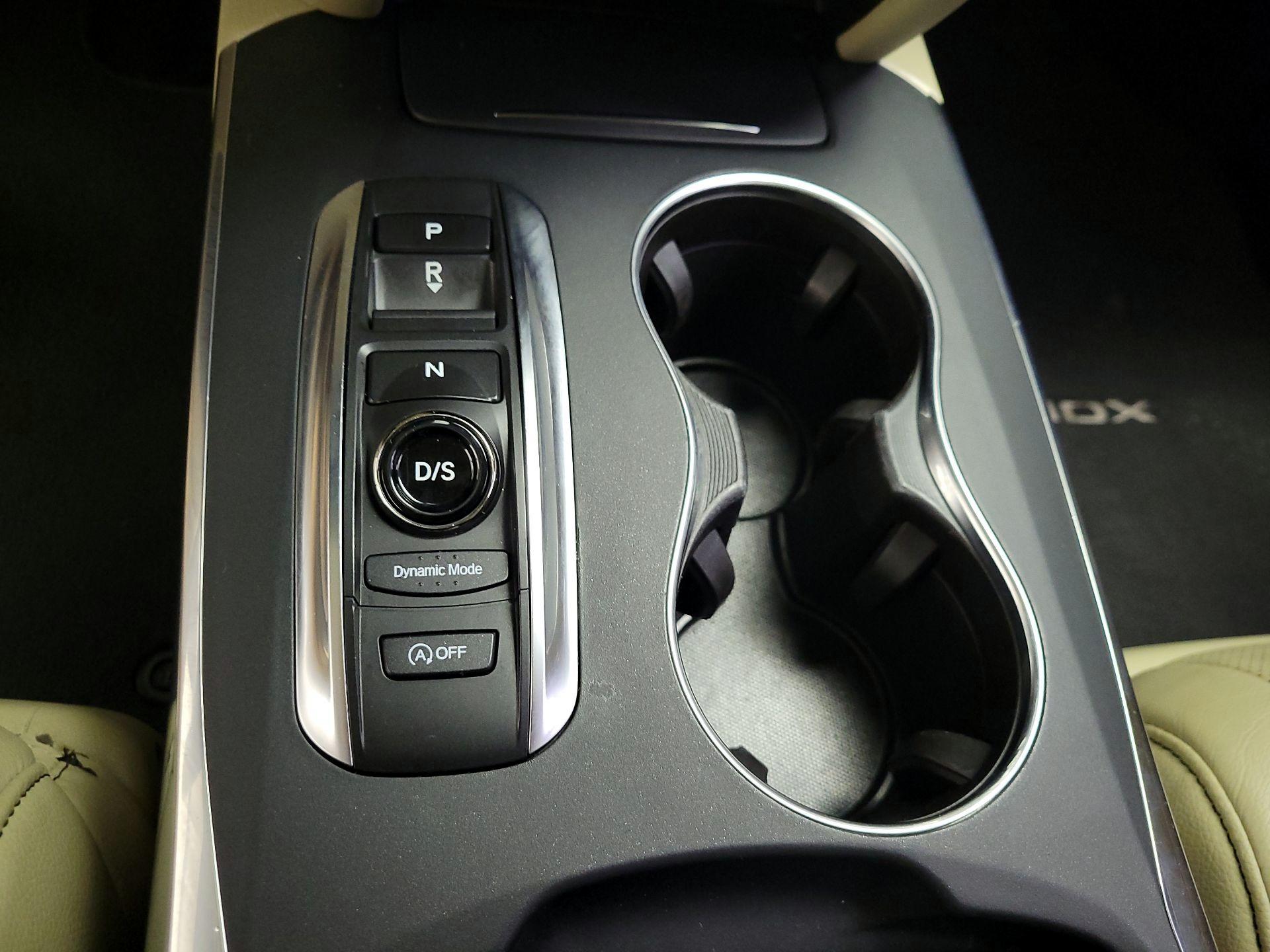Thumbnail: 2020 Acura MDX - 18