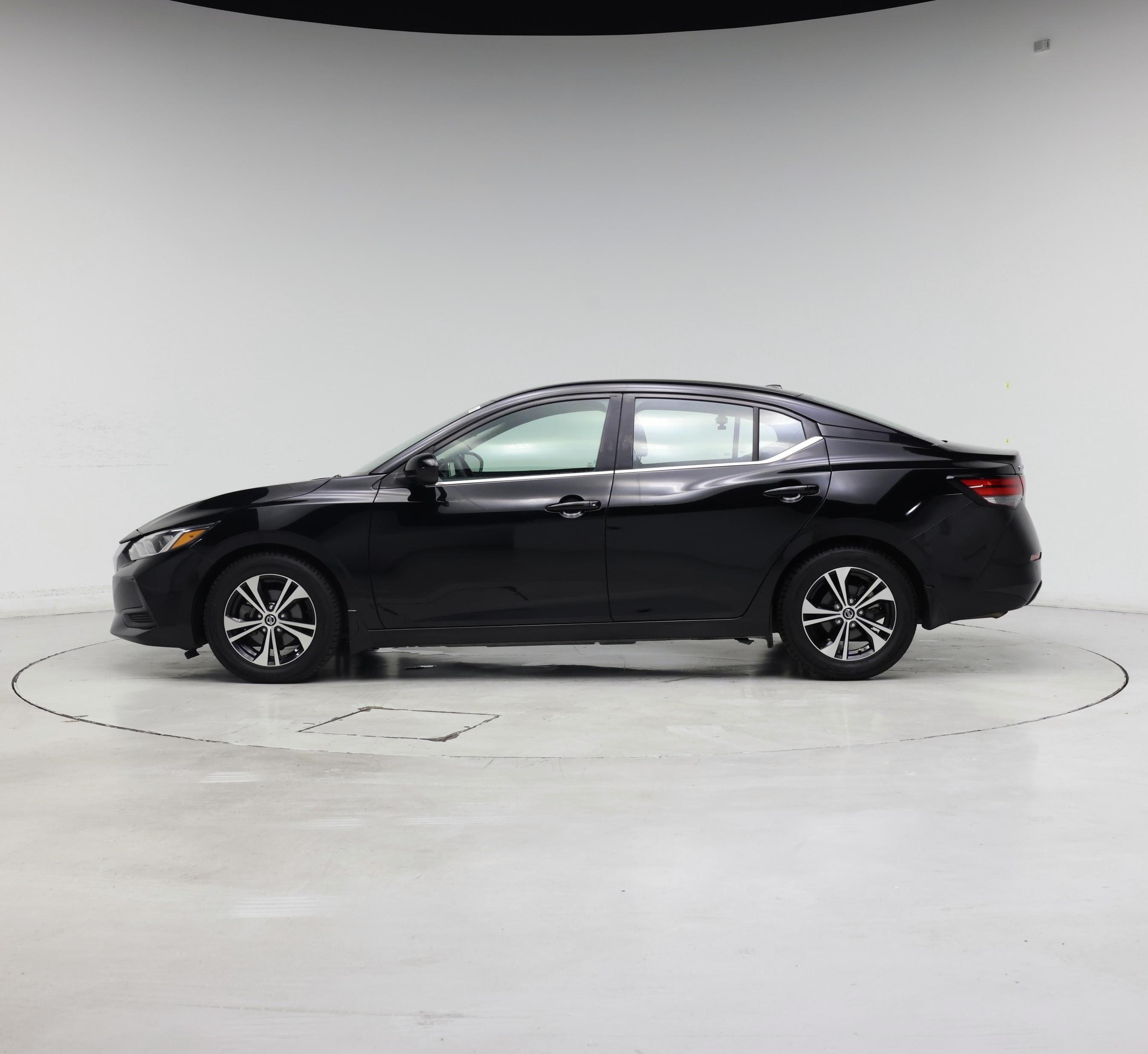 Thumbnail: 2021 Nissan Sentra - 3