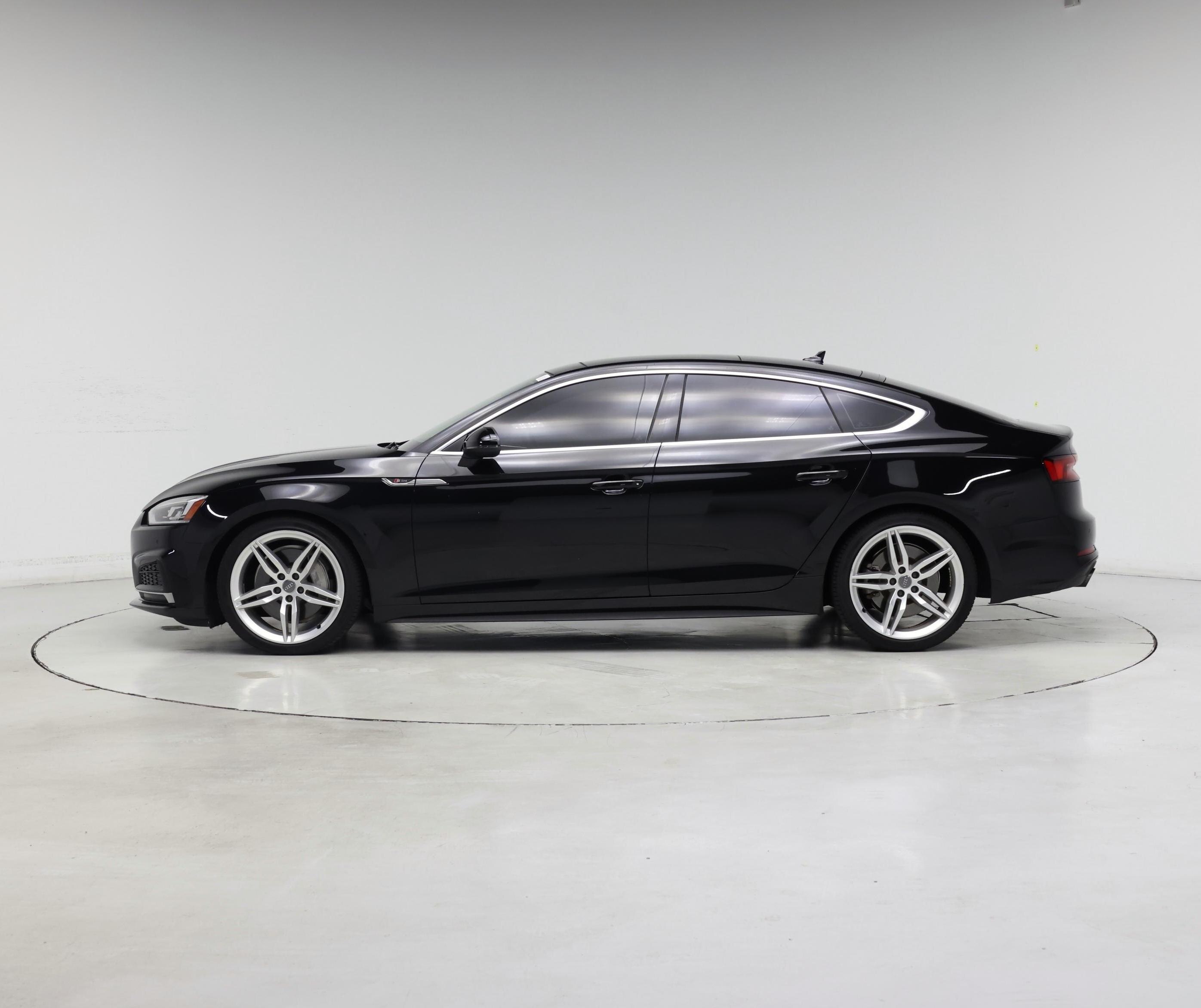 Thumbnail: 2019 Audi A5 - 3