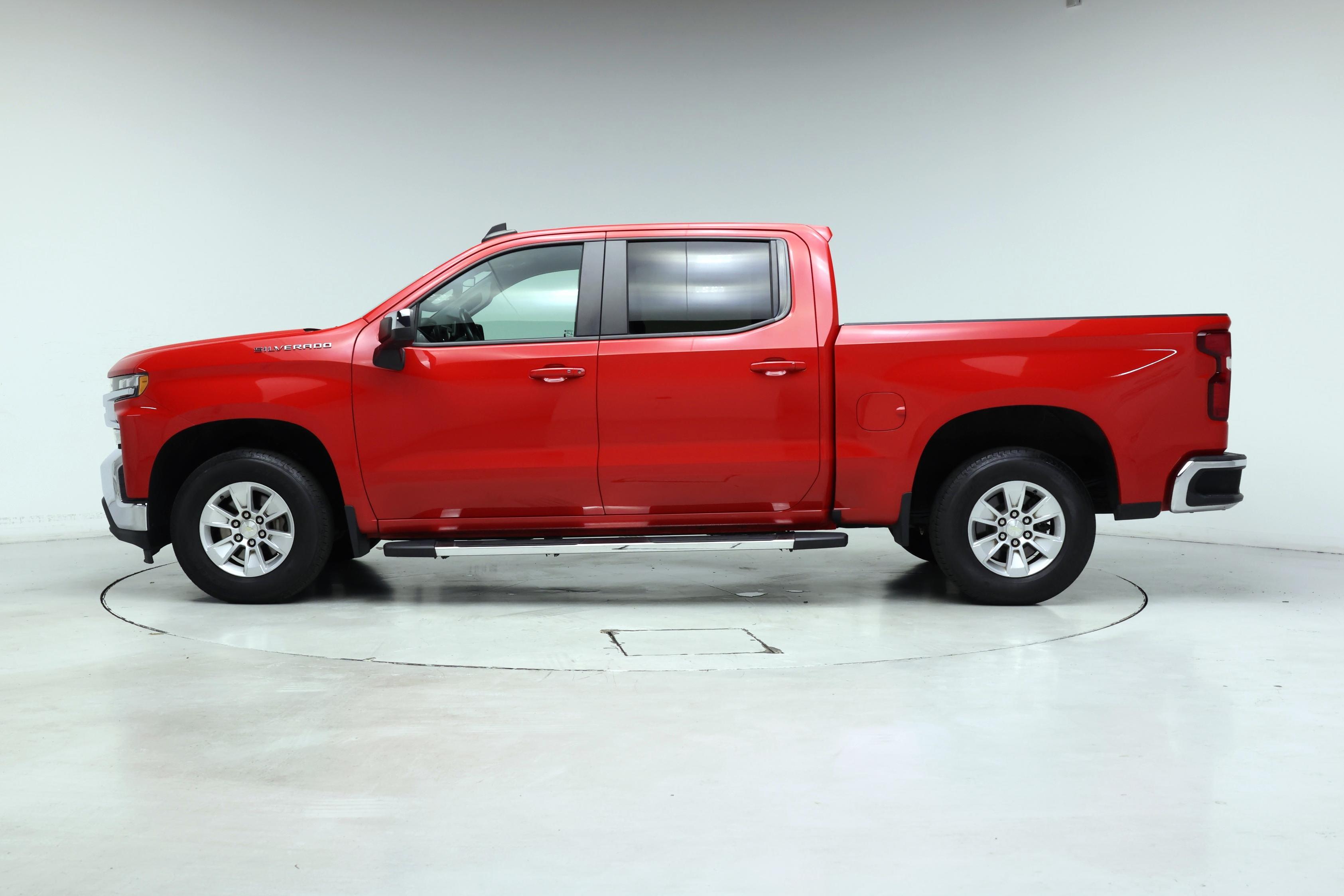 Thumbnail: 2020 Chevrolet Silverado 1500 - 3