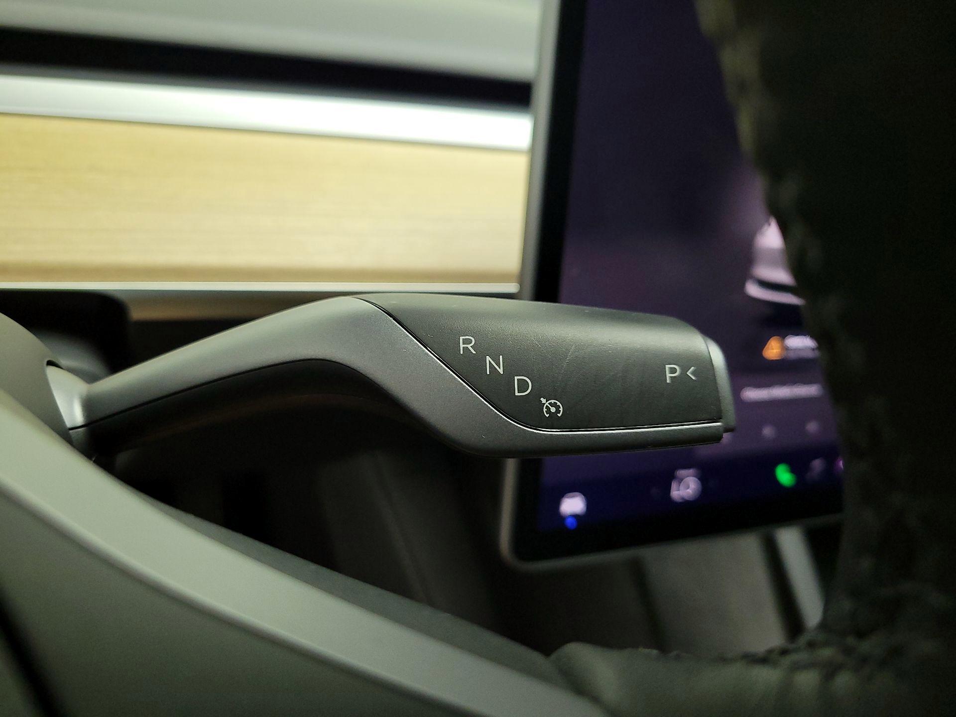 Thumbnail: 2023 Tesla Model 3 - 17