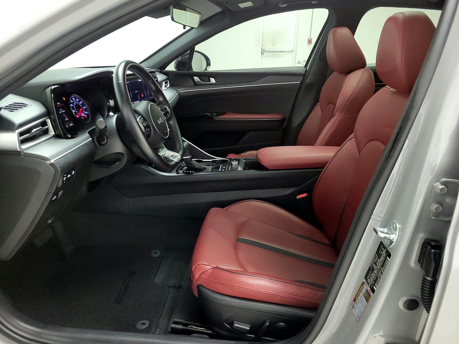 Thumbnail: 2023 Kia K5 - 11