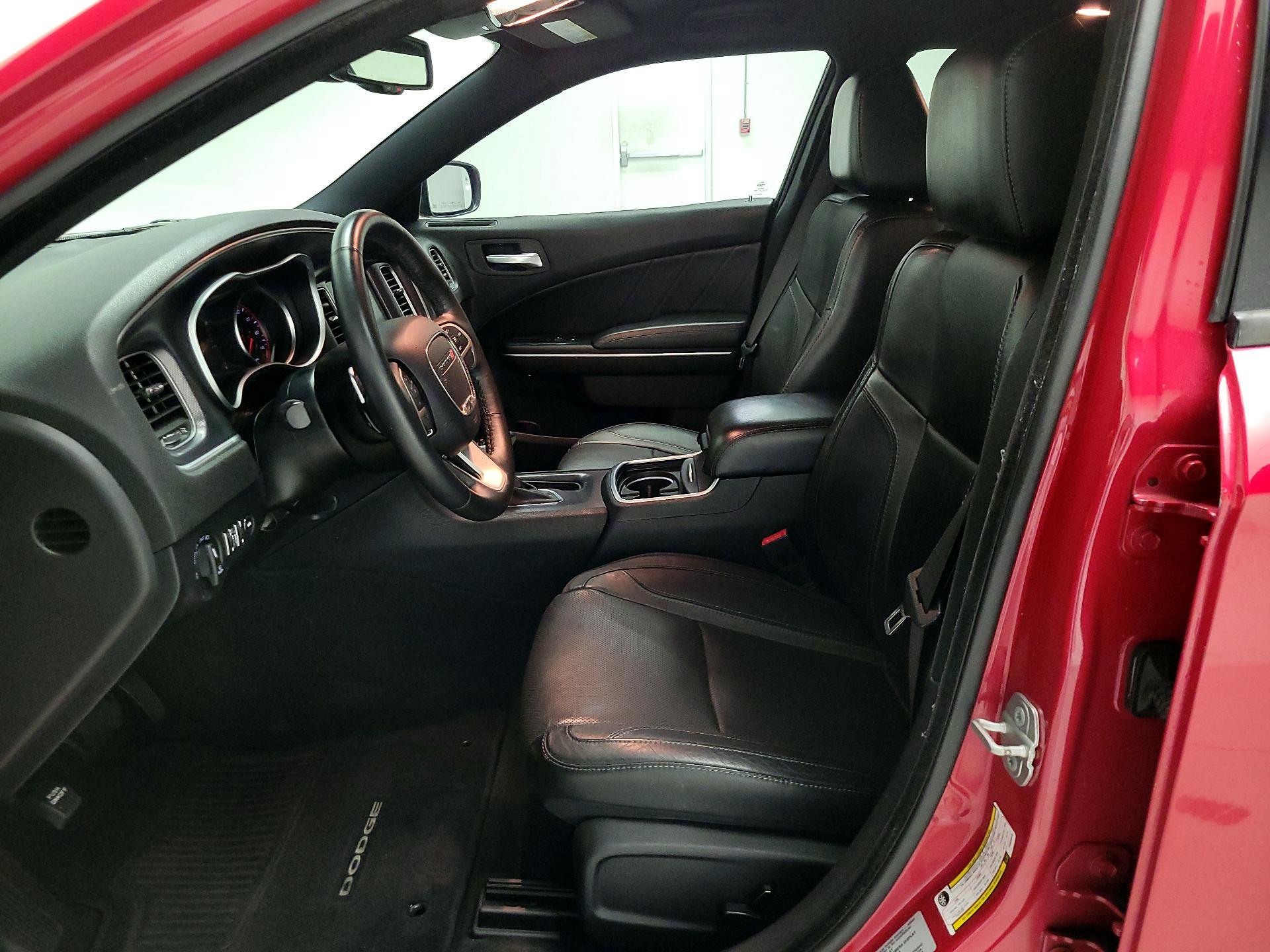 Thumbnail: 2015 Dodge Charger - 11