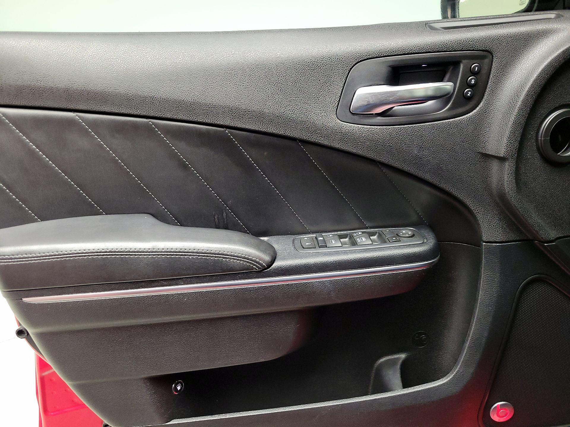 Thumbnail: 2015 Dodge Charger - 12
