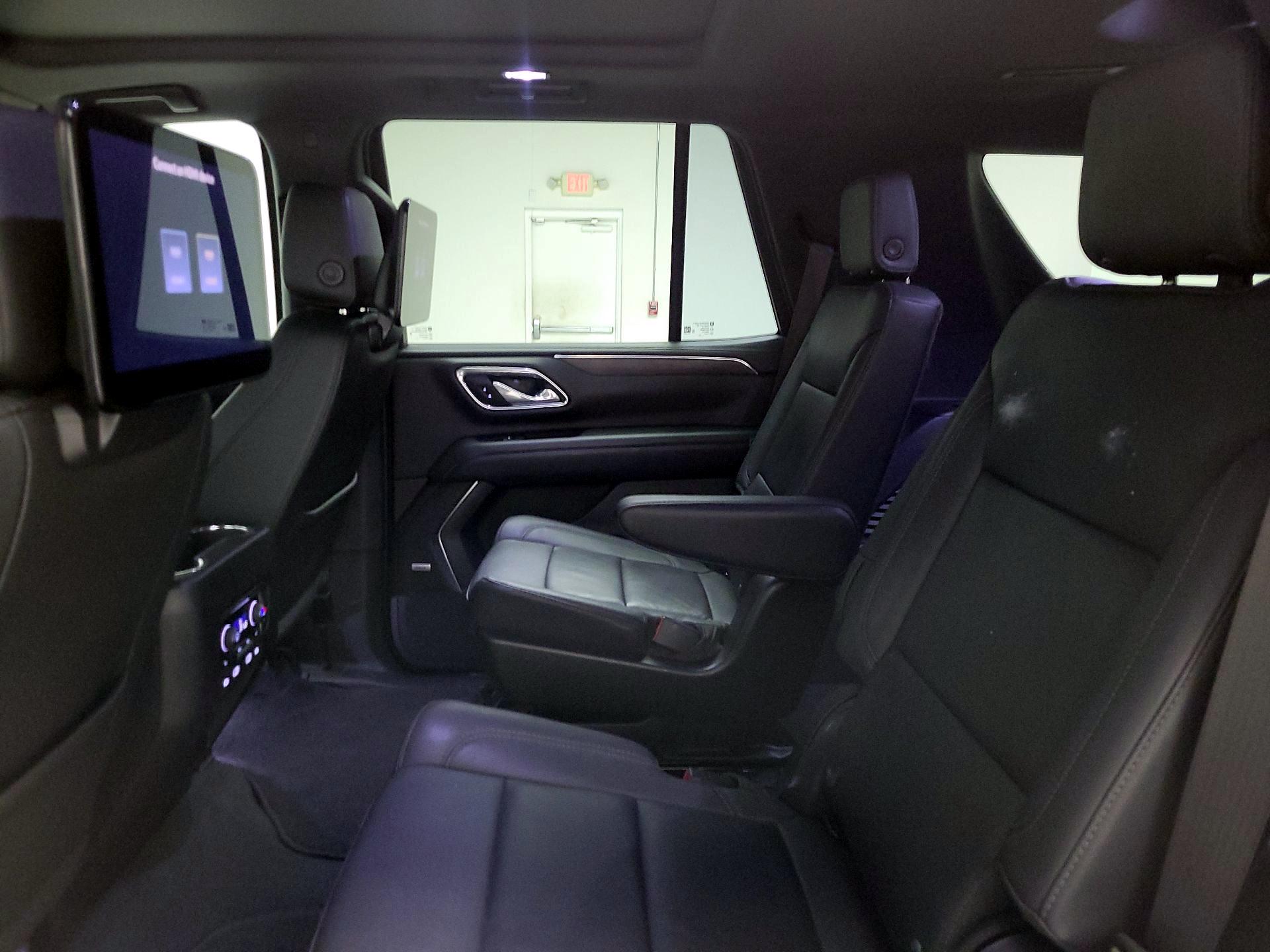 Thumbnail: 2023 Chevrolet Tahoe - 19