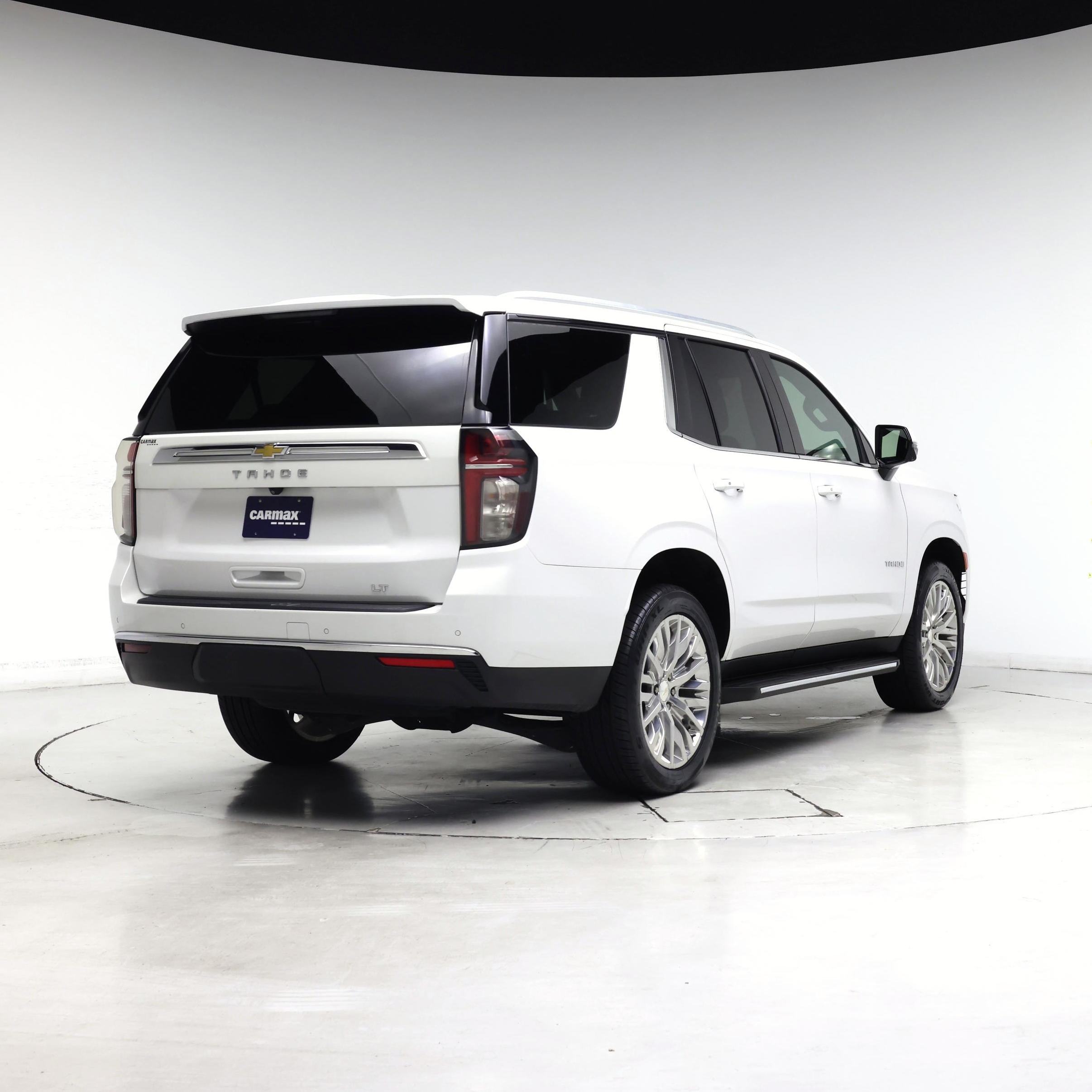 Thumbnail: 2023 Chevrolet Tahoe - 8