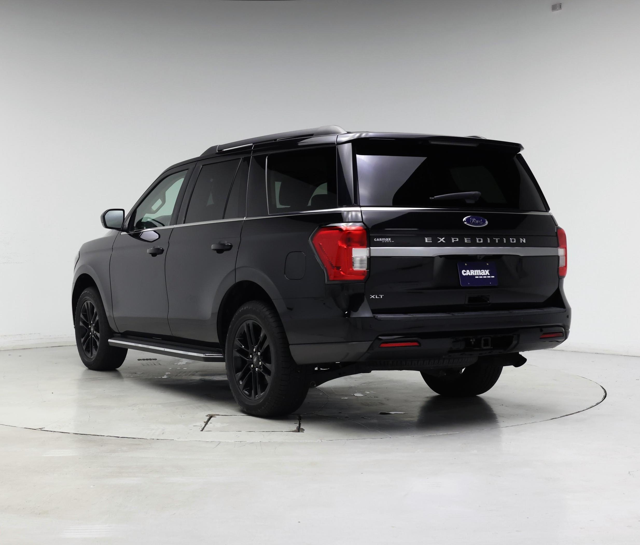 Thumbnail: 2022 Ford Expedition - 2